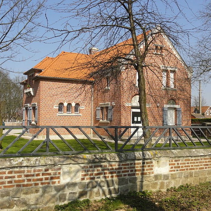 Photo de Église Saint-Louis de la cité n 5 des mines de Béthune