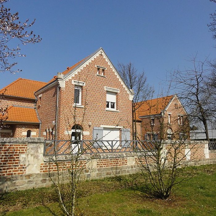 Photo de Église Saint-Louis de la cité n 5 des mines de Béthune