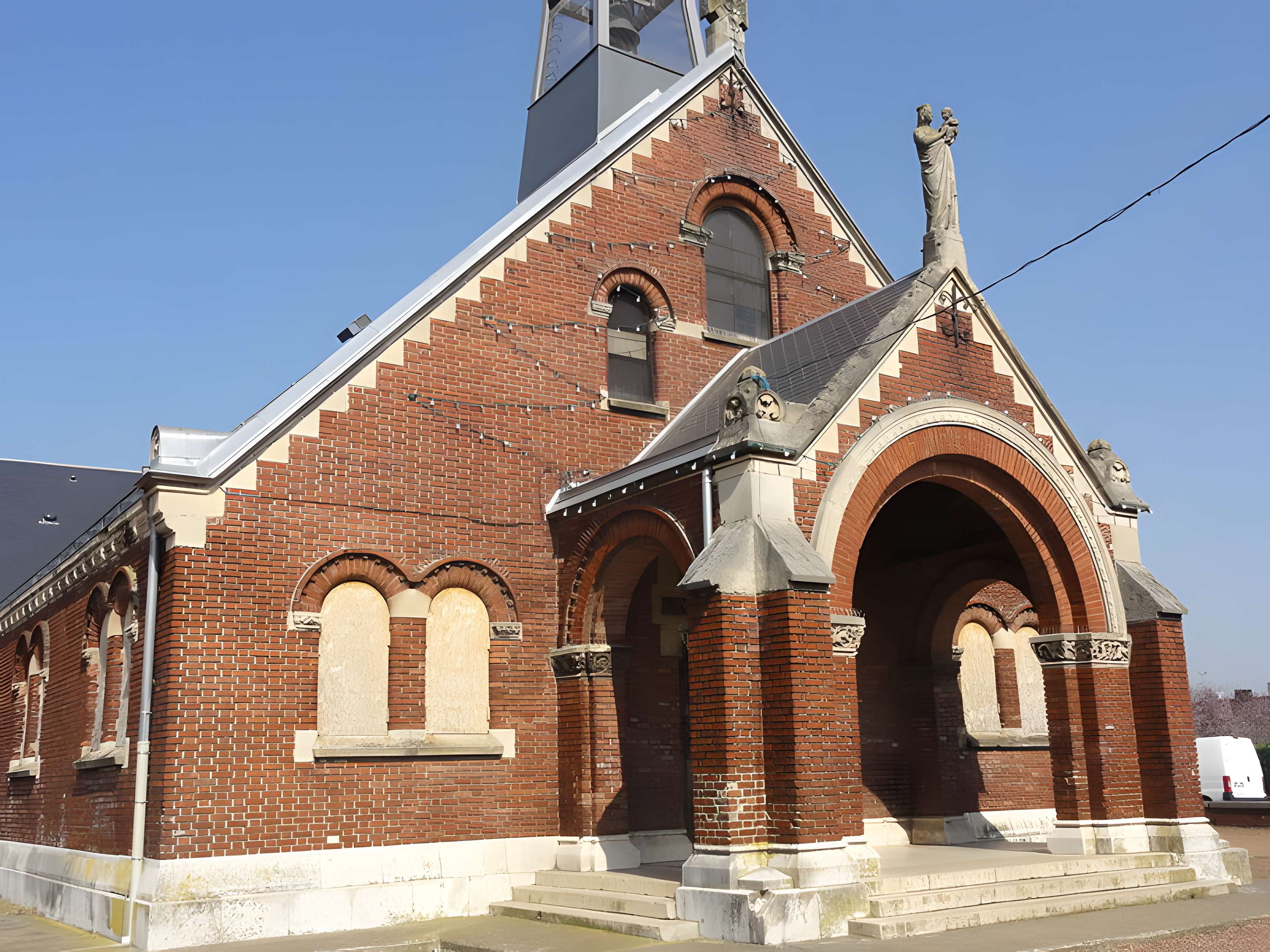 Église Saint-Louis de la cité n° 5 des mines de Béthune