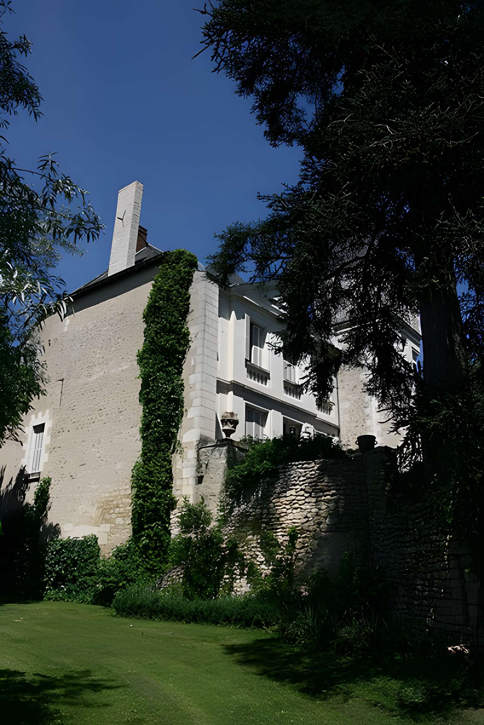 Abbaye Saint-Sauveur de Villeloin
