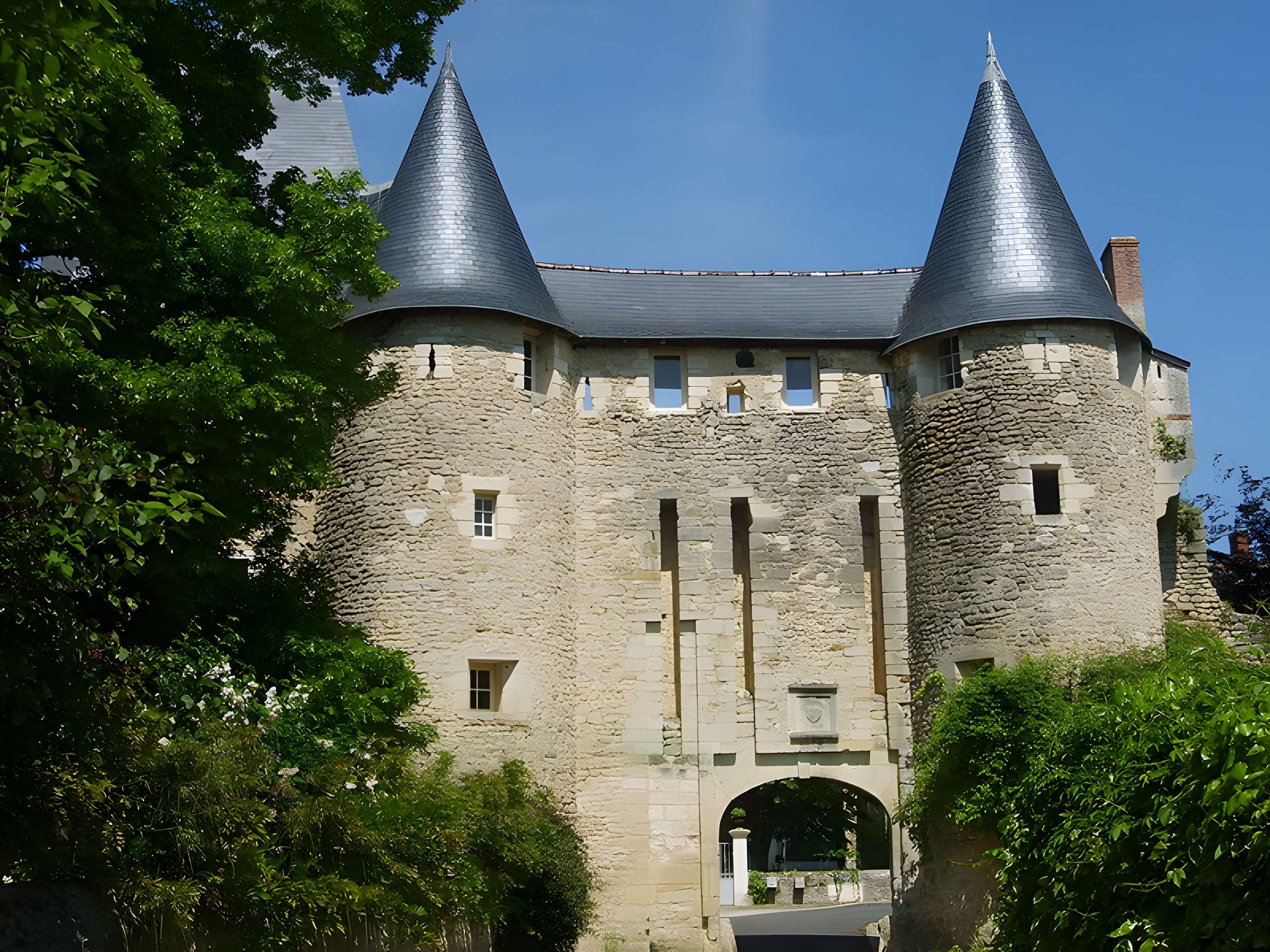 Abbaye Saint-Sauveur de Villeloin