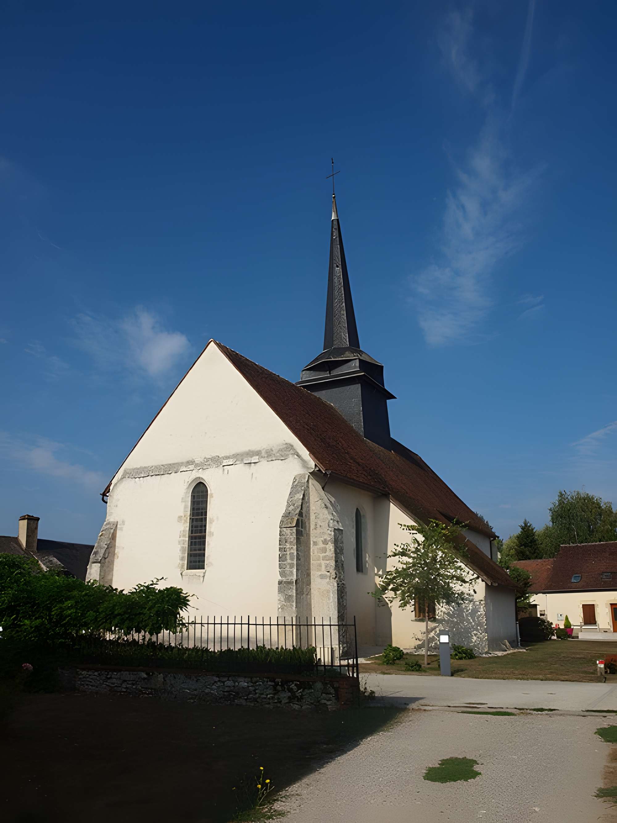 Église Saint-Louis de La Cour-Marigny