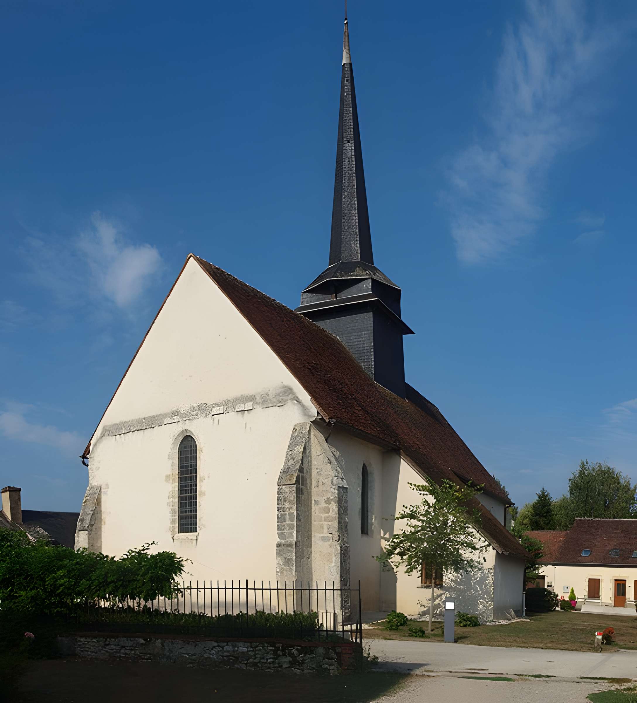 Église Saint-Louis de La Cour-Marigny