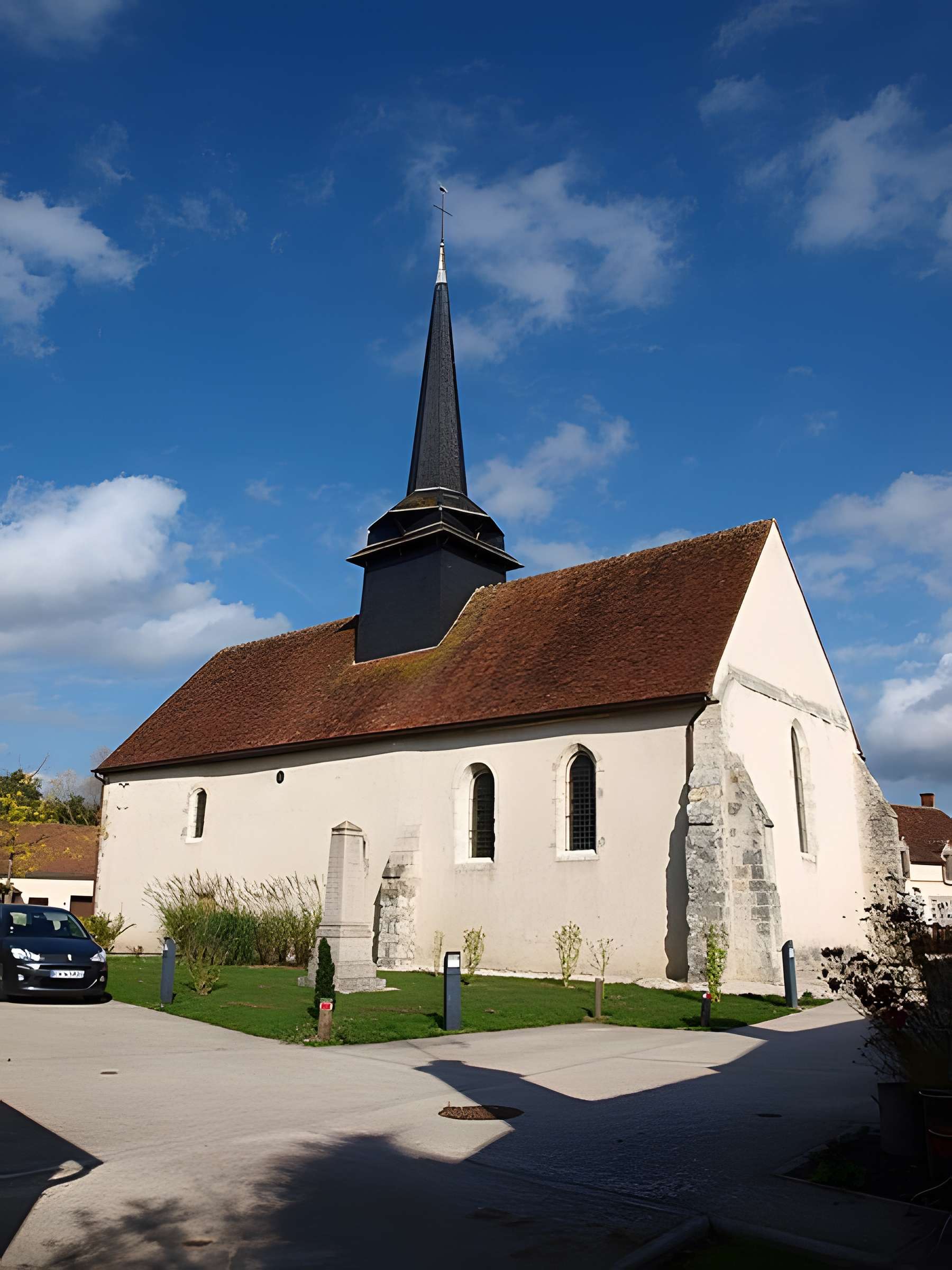 Église Saint-Louis de La Cour-Marigny