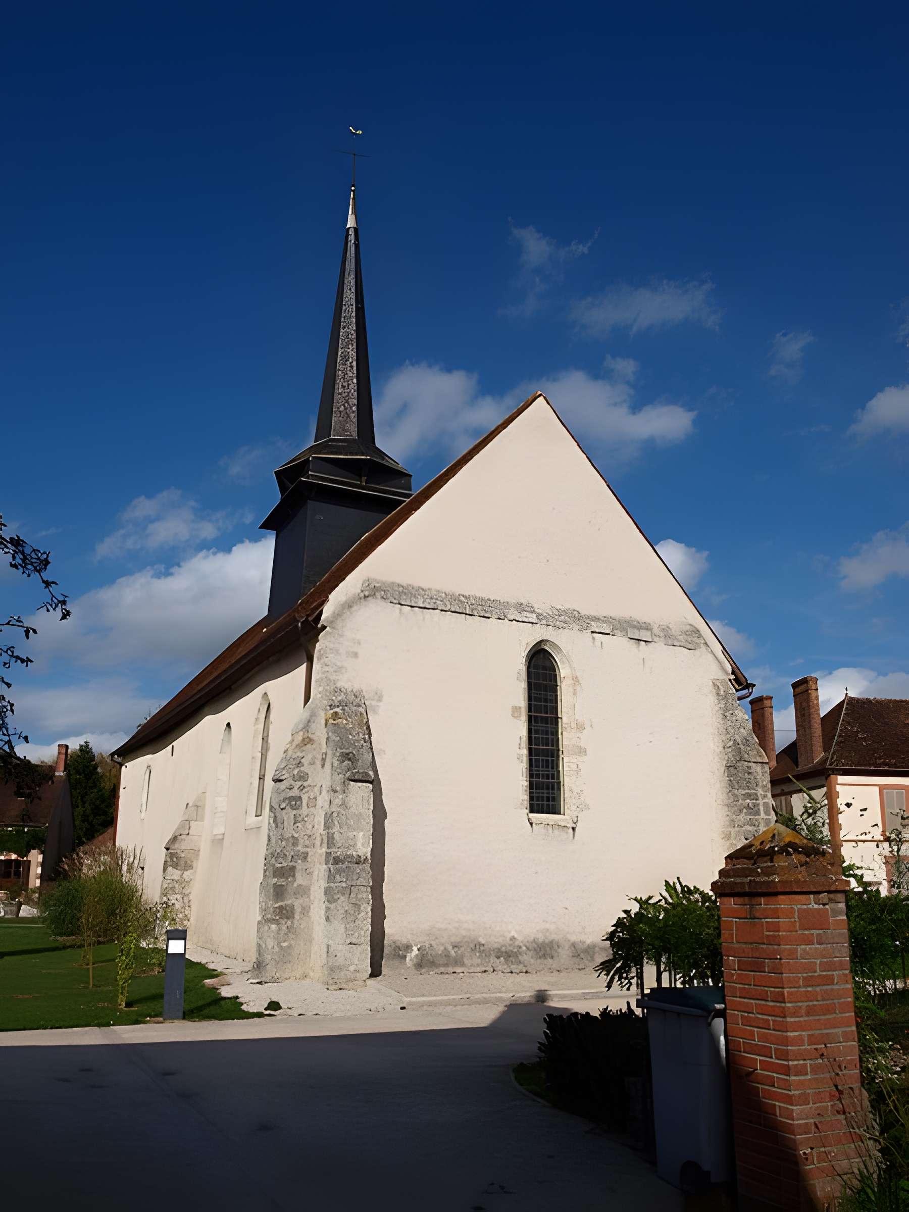 Église Saint-Louis de La Cour-Marigny