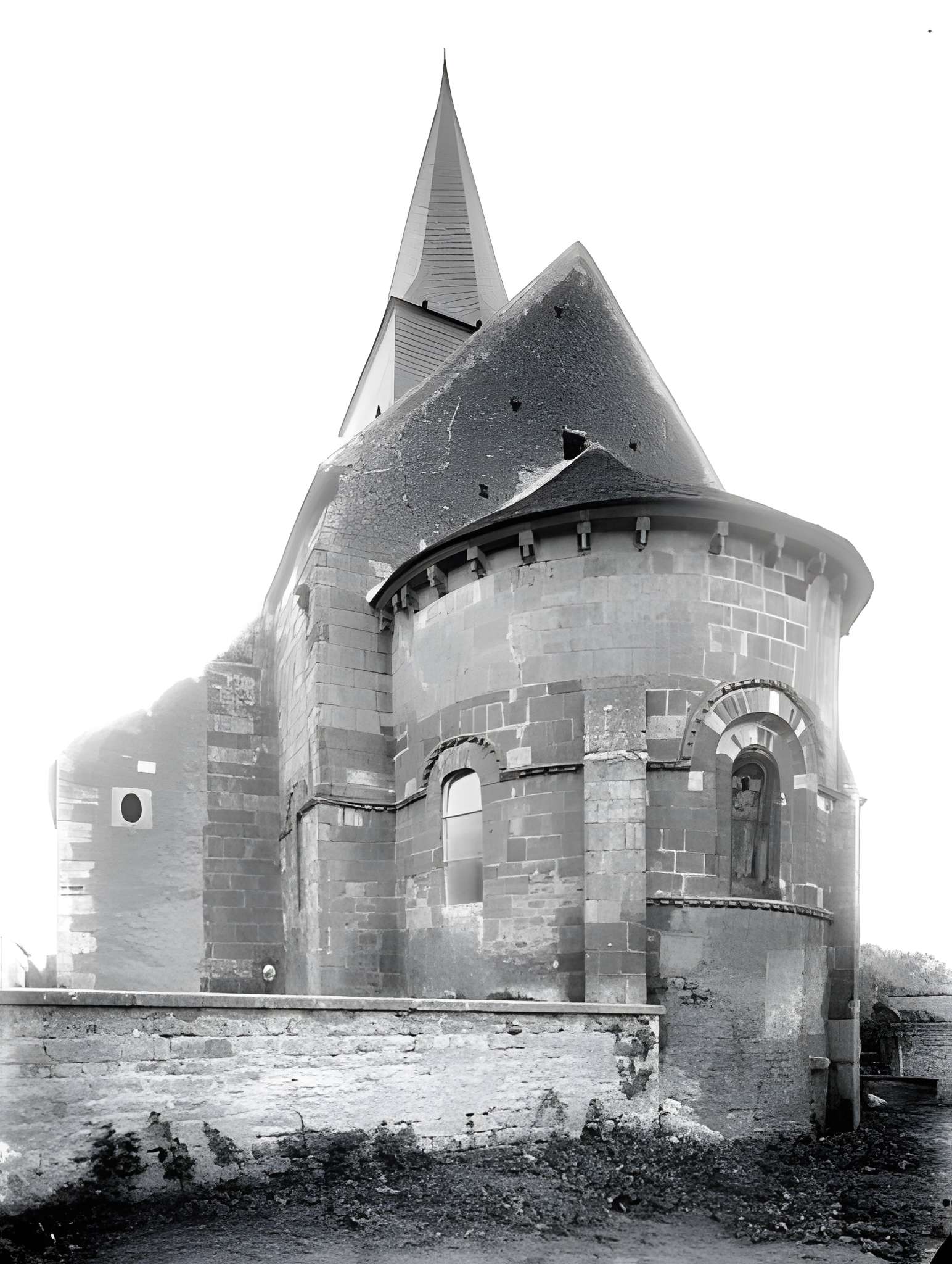 Église Saint-Louis de Montigny-aux-Amognes