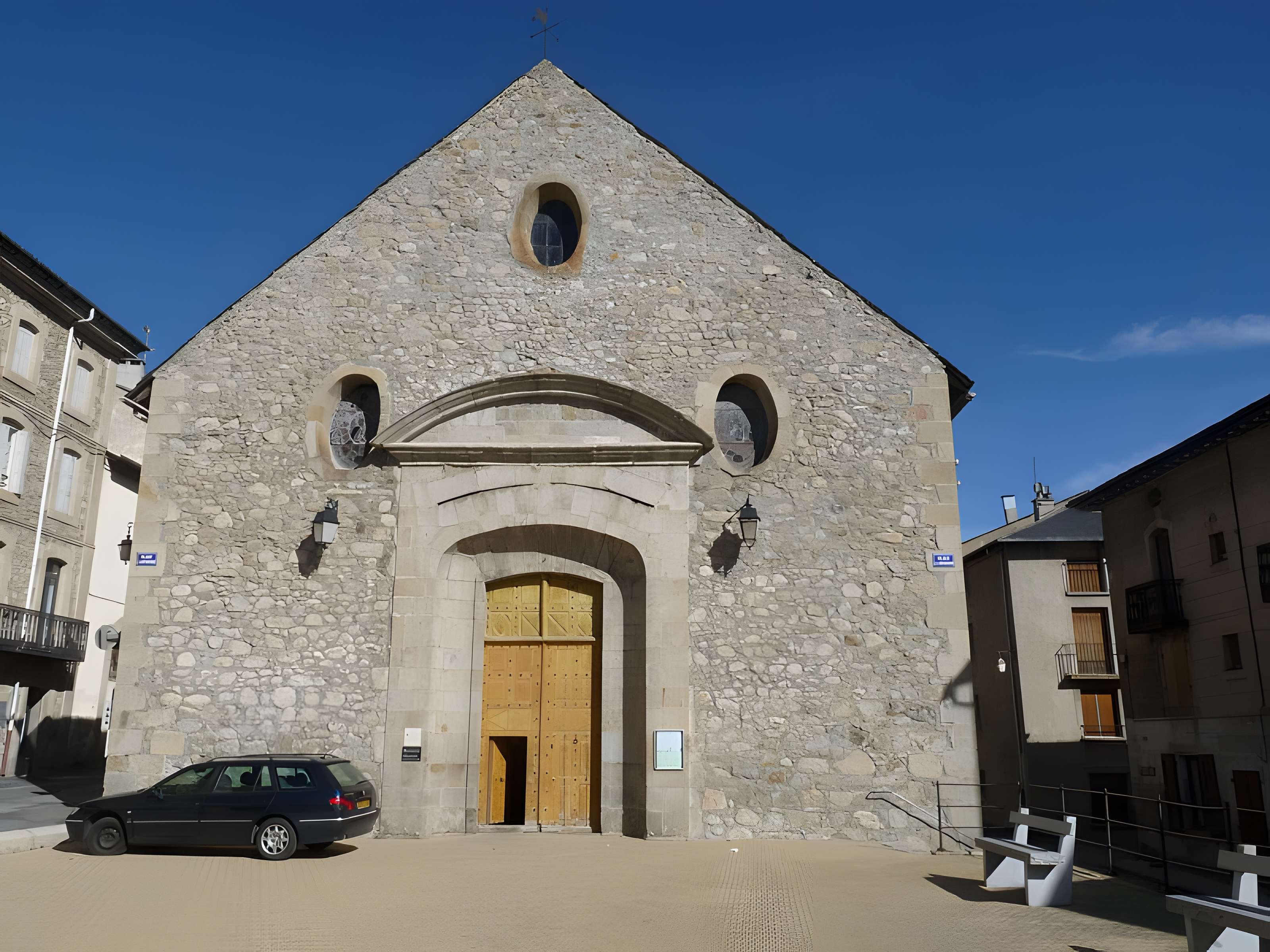 Église Saint-Louis de Mont-Louis