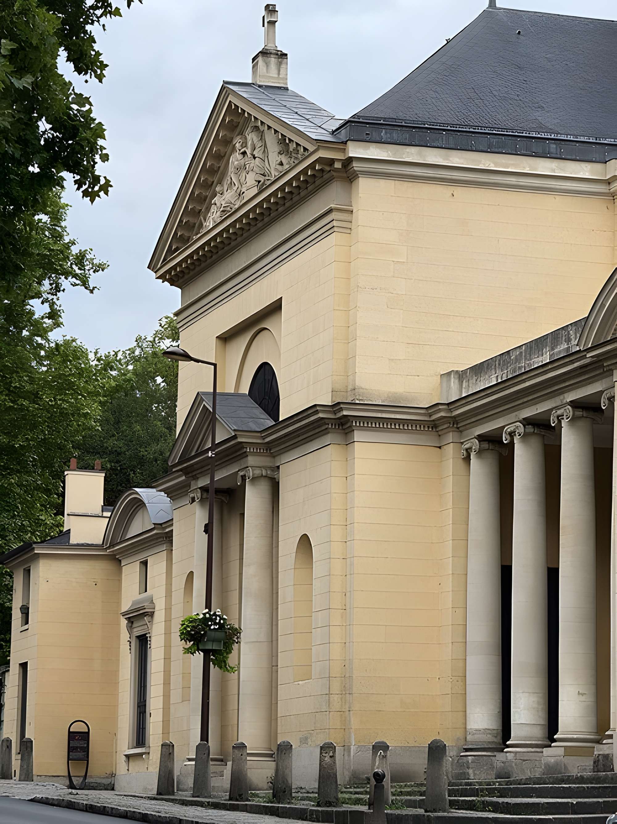 Église Saint-Louis de Port-Marly