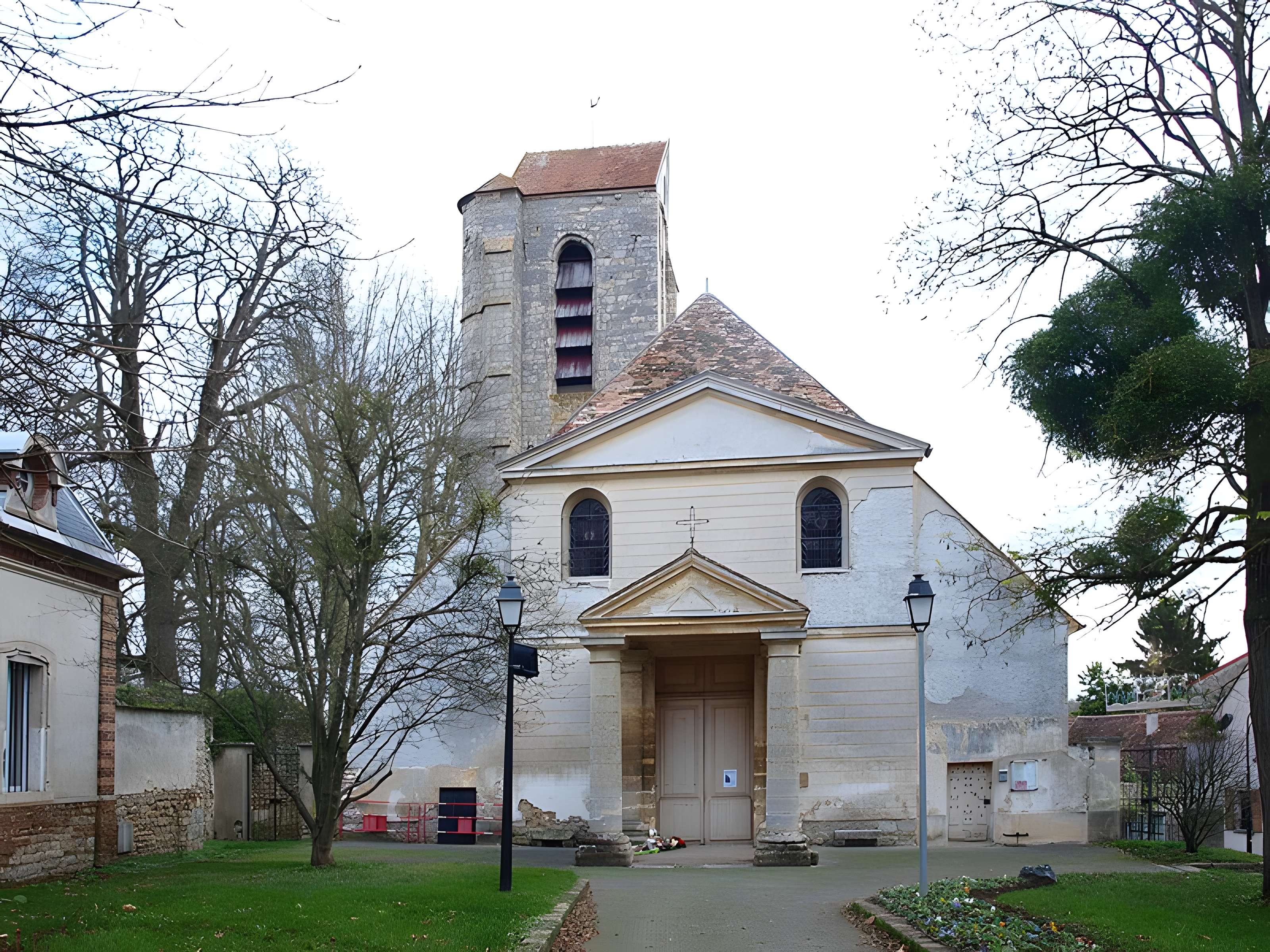 Église Saint-Louis de Servon