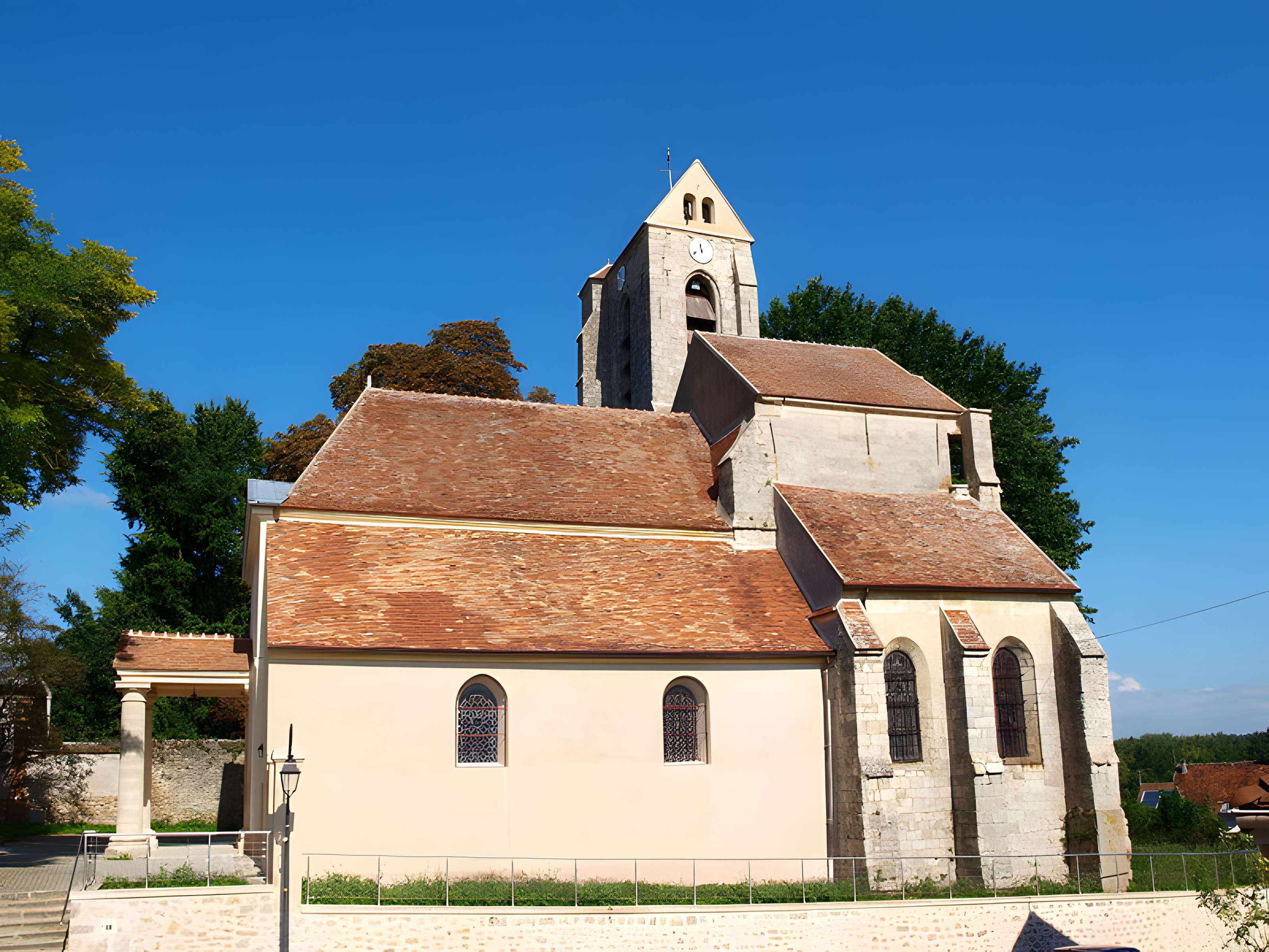 Église Saint-Louis de Servon