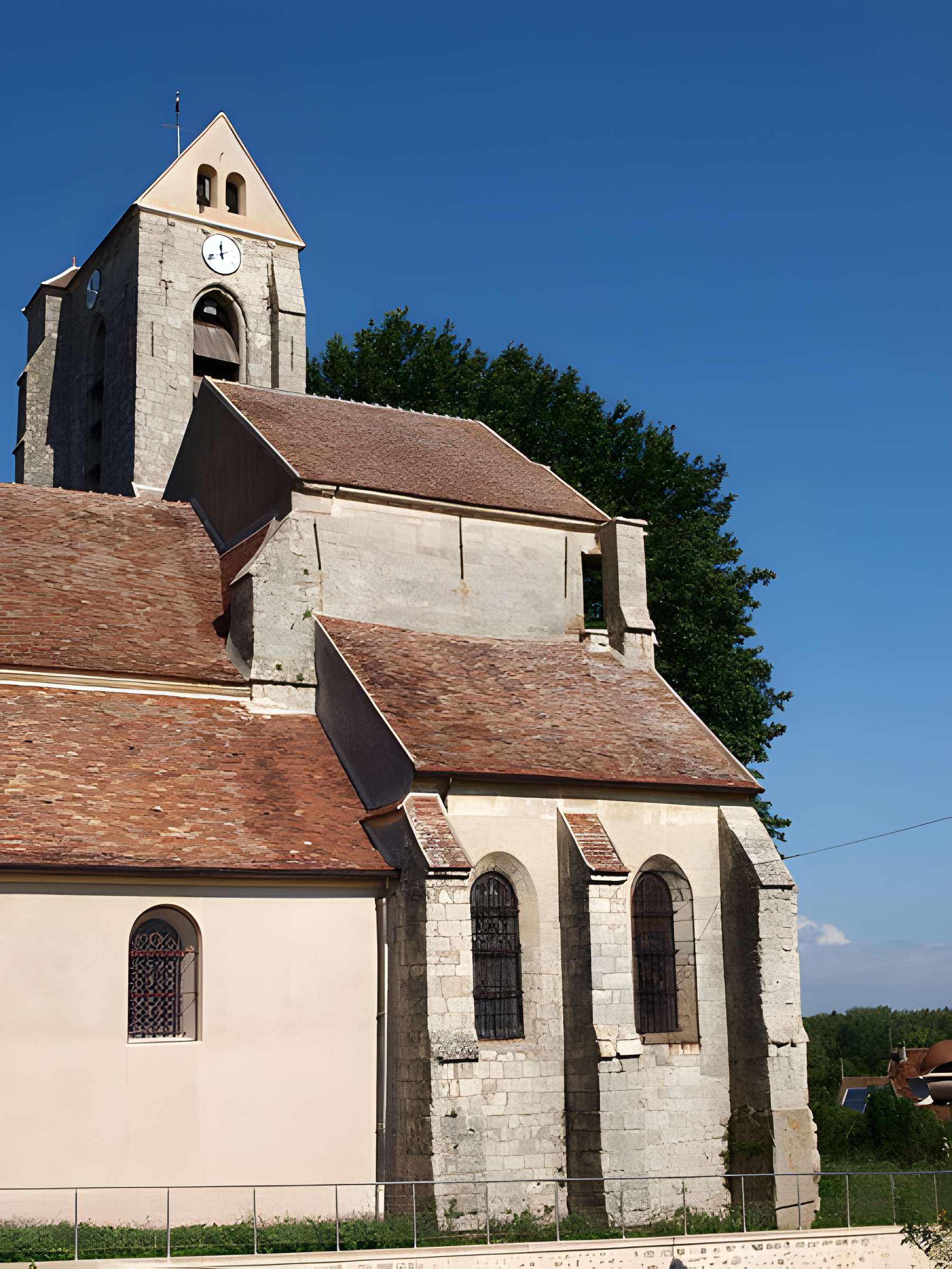 Église Saint-Louis de Servon