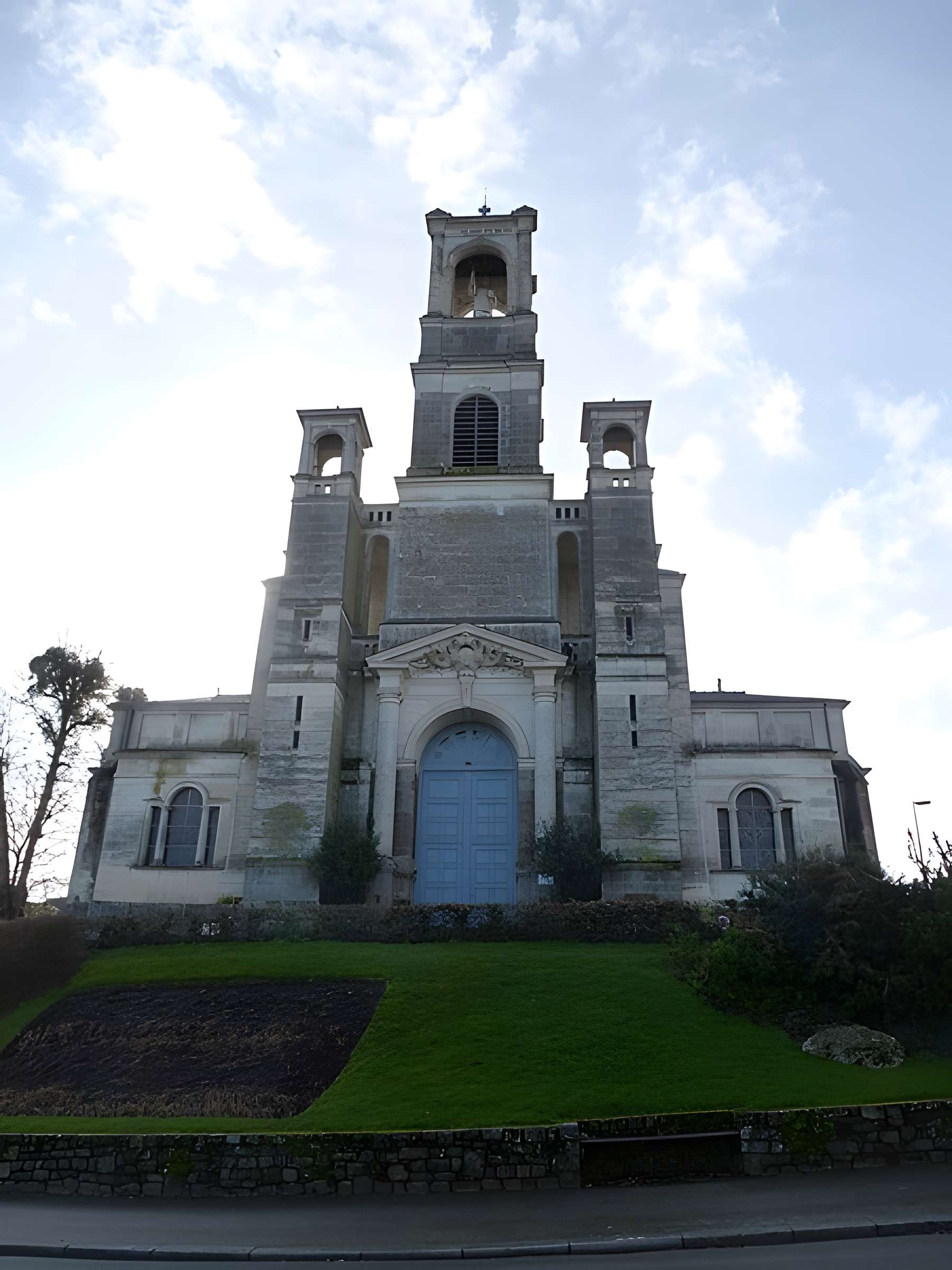 Église Saint-Louis-Marie-Grignion-de-Montfort