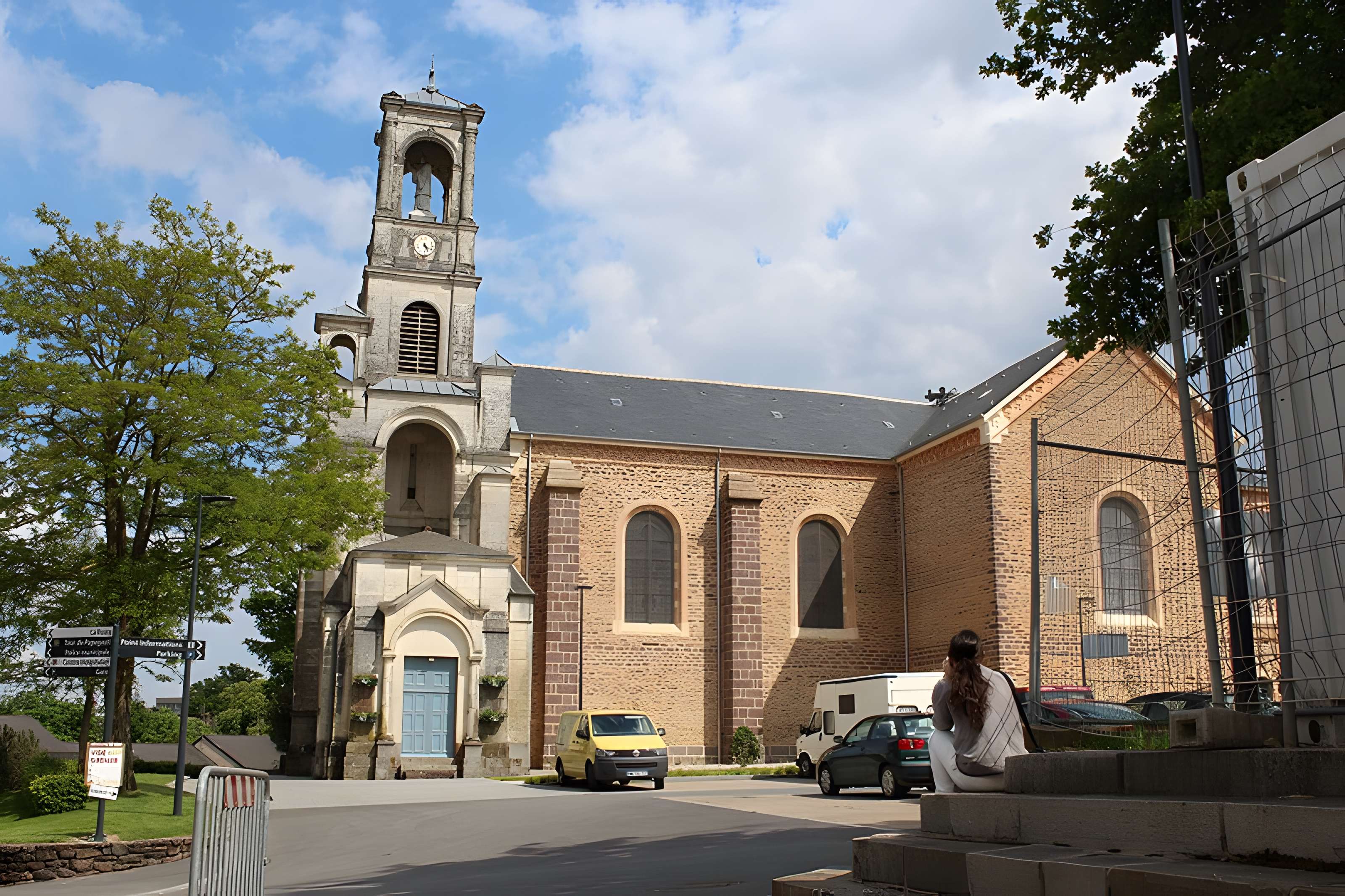Église Saint-Louis-Marie-Grignion-de-Montfort