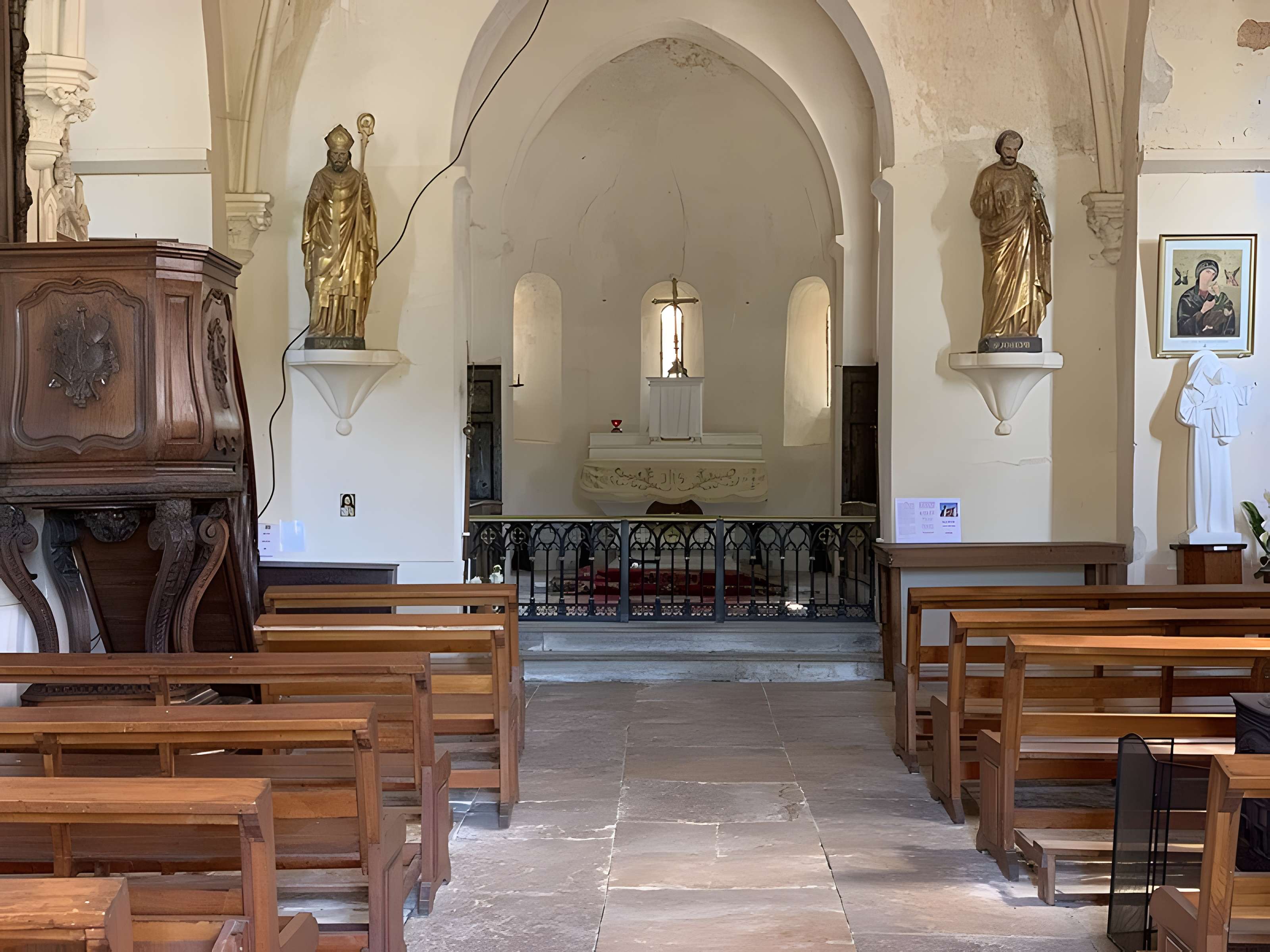 Église Saint-Loup de Bergesserin
