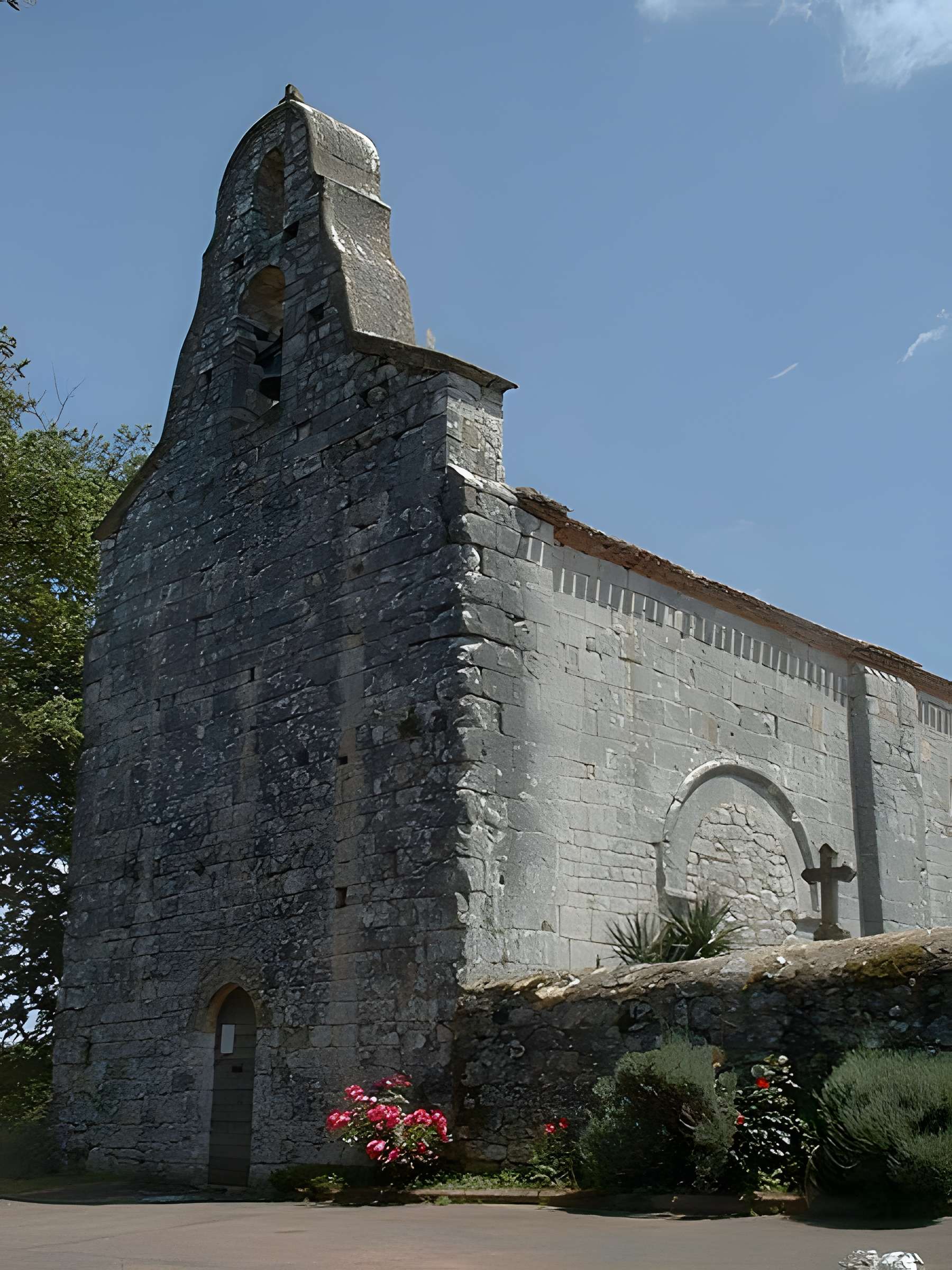 Église Saint-Loup de Marsalès 