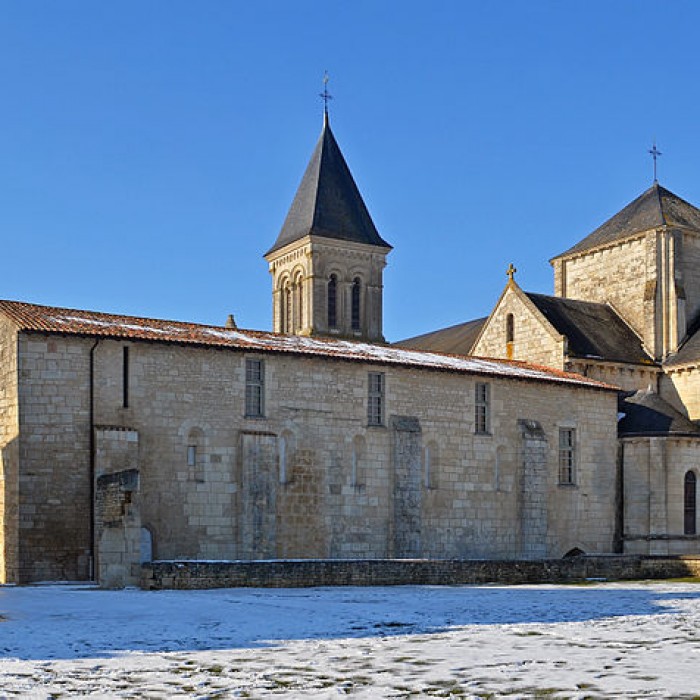 Photo de Abbaye Saint-Vincent de Nieul-sur-lAutise