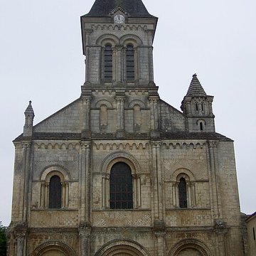 Abbaye Saint-Vincent de Nieul-sur-lAutise