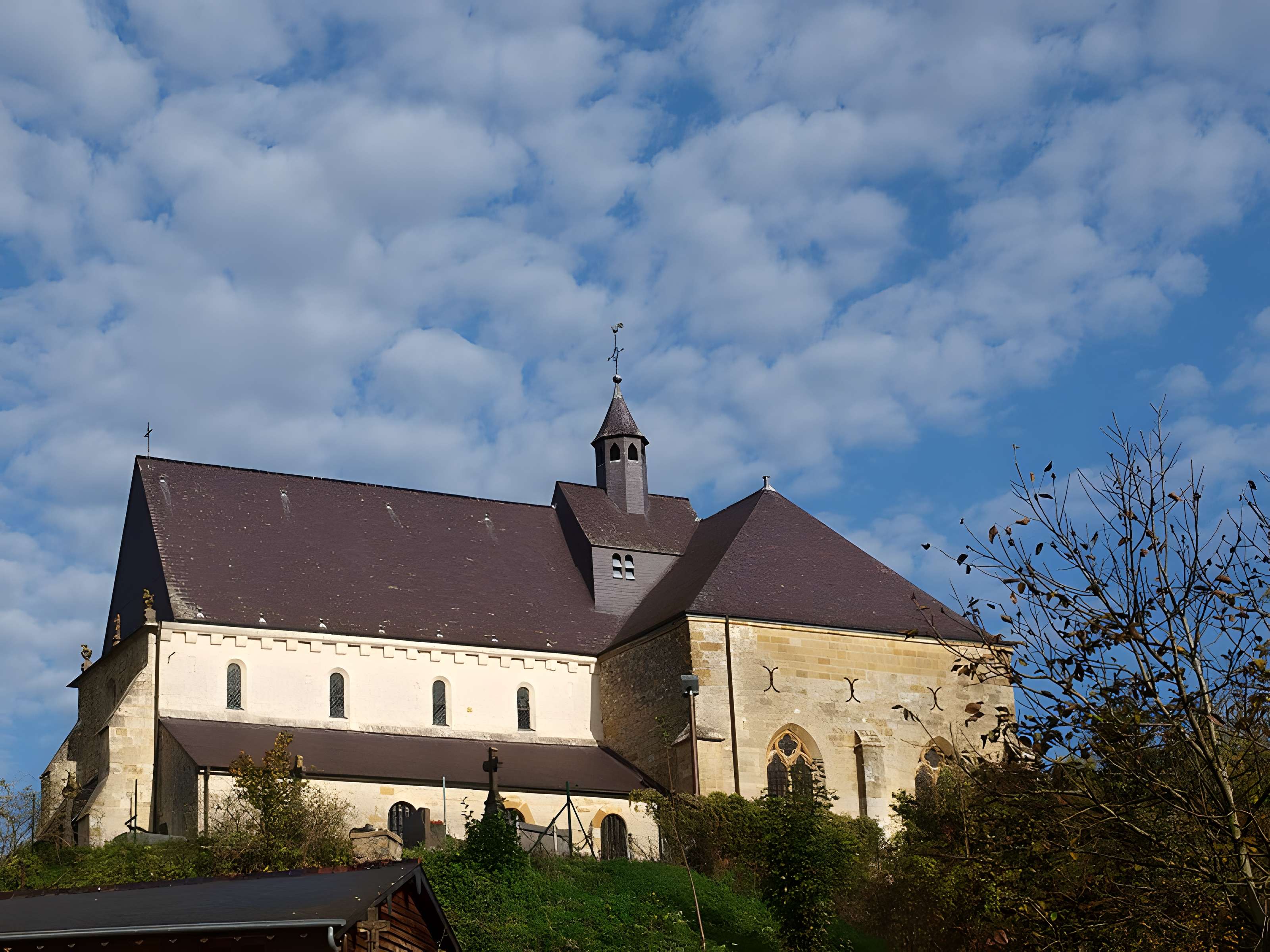 Église Saint-Loup de Saint-Loup-Terrier