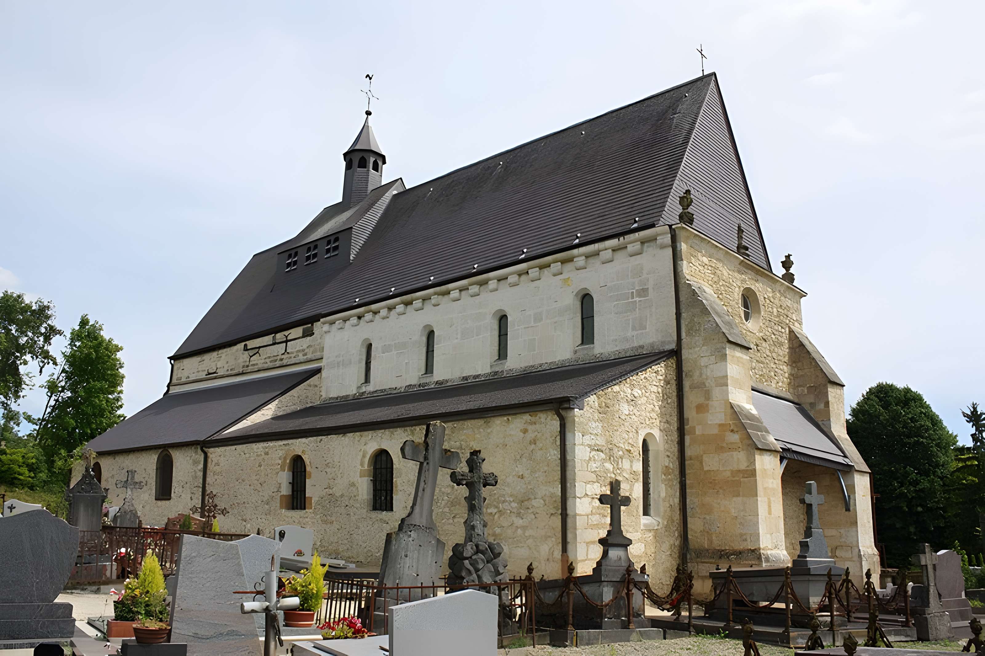 Église Saint-Loup de Saint-Loup-Terrier