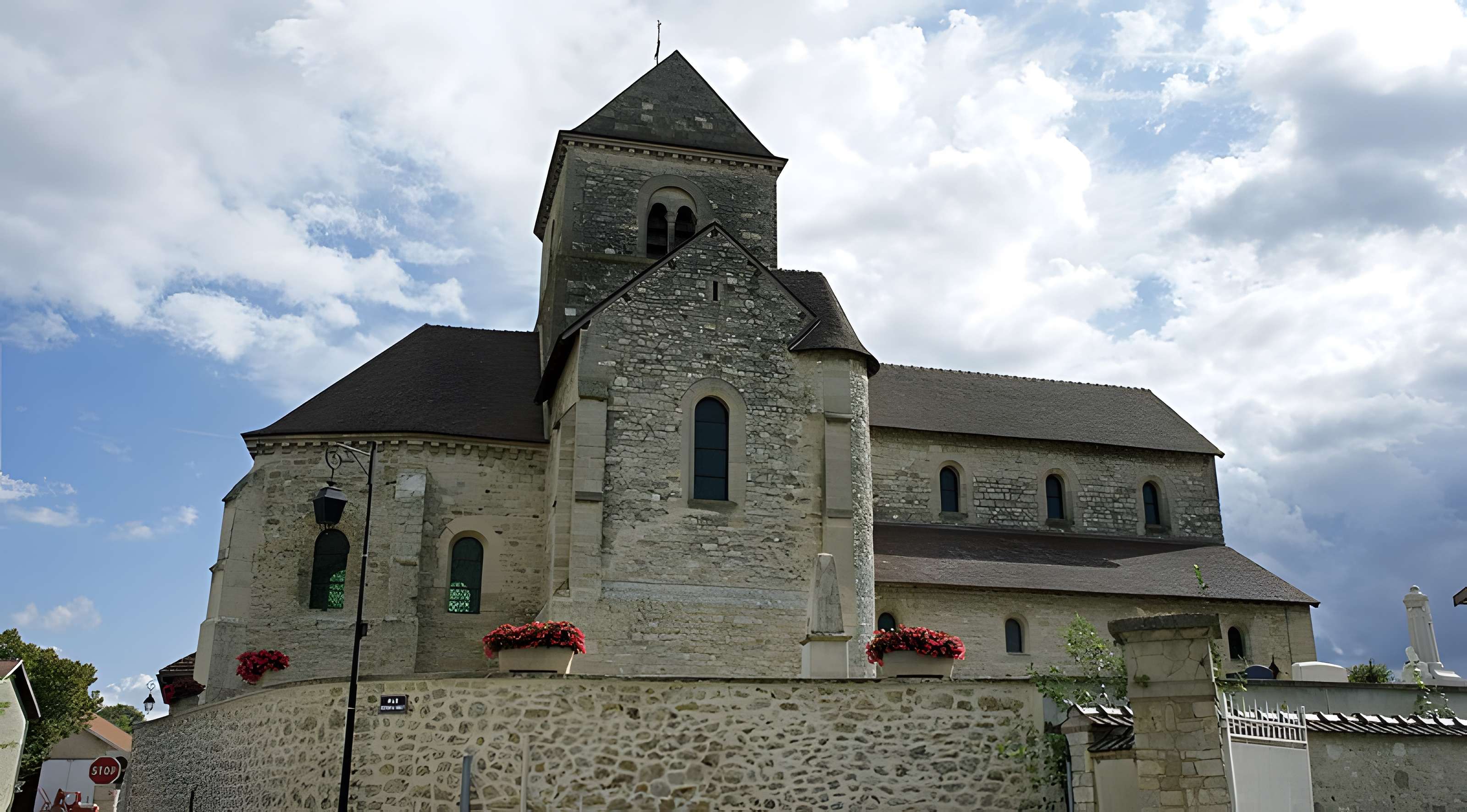 Église Saint-Loup de Thillois