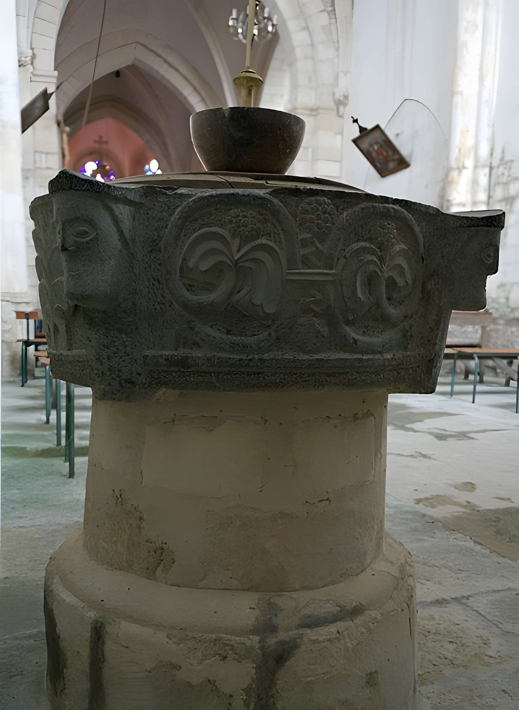 Église Saint-Loup de Thugny-Trugny