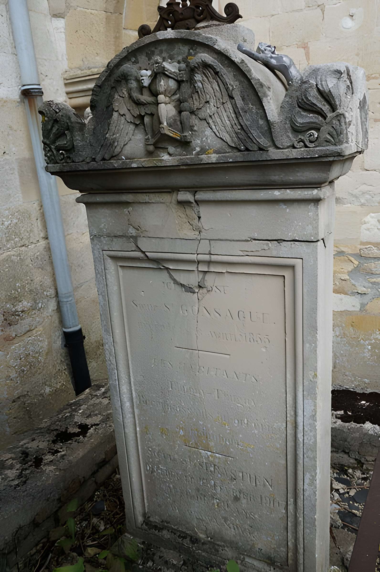 Église Saint-Loup de Thugny-Trugny