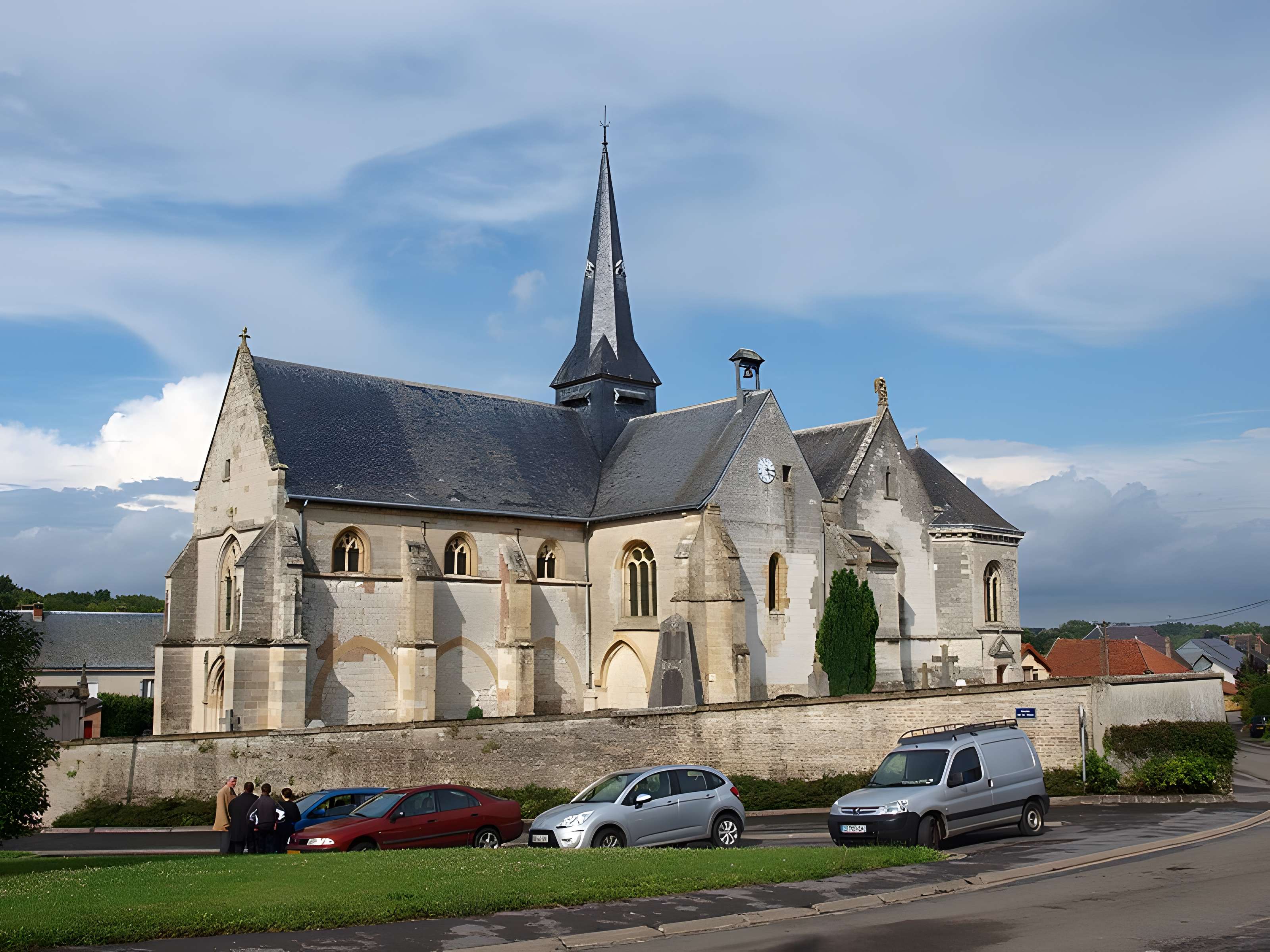 Église Saint-Loup de Thugny-Trugny