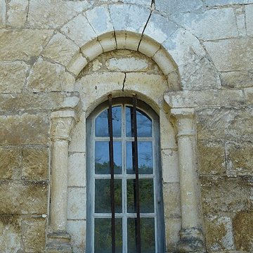 Église Saint-Loup dEybènes