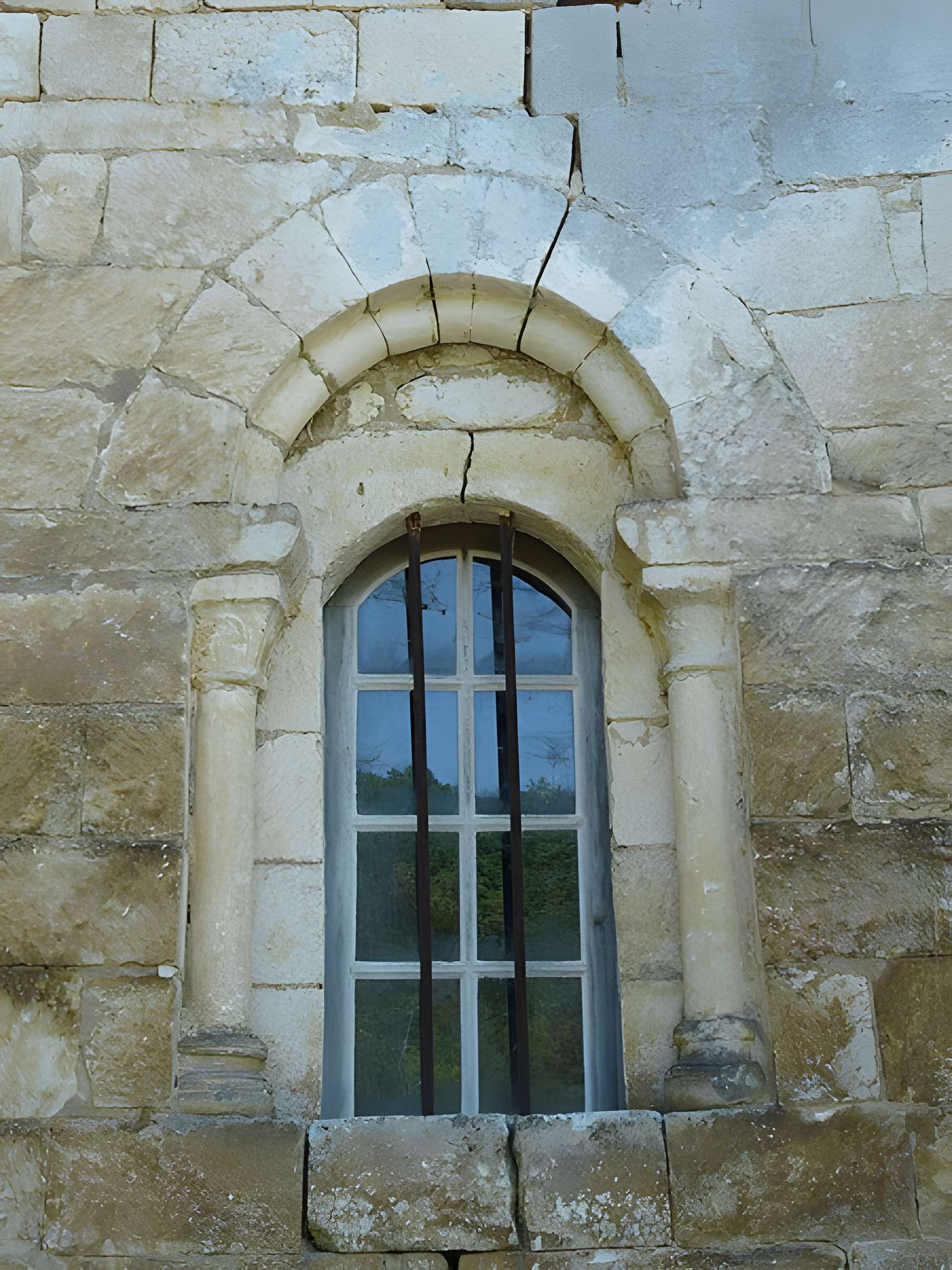 Église Saint-Loup d'Eybènes