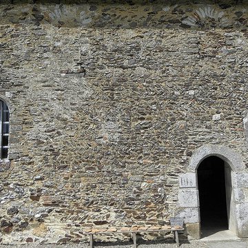 Église Saint-Loup du Lou-du-Lac