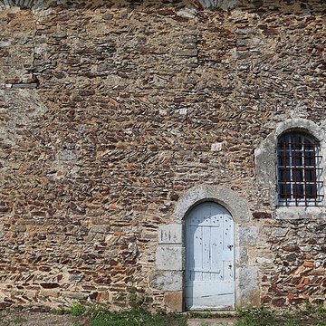 Église Saint-Loup du Lou-du-Lac
