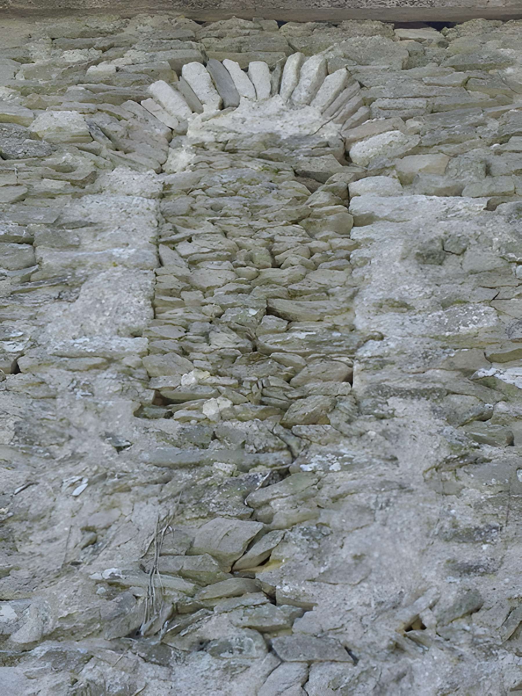 Église Saint-Loup du Lou-du-Lac