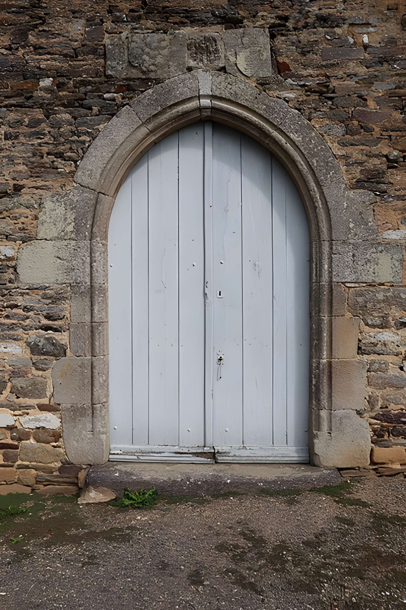 Église Saint-Loup du Lou-du-Lac