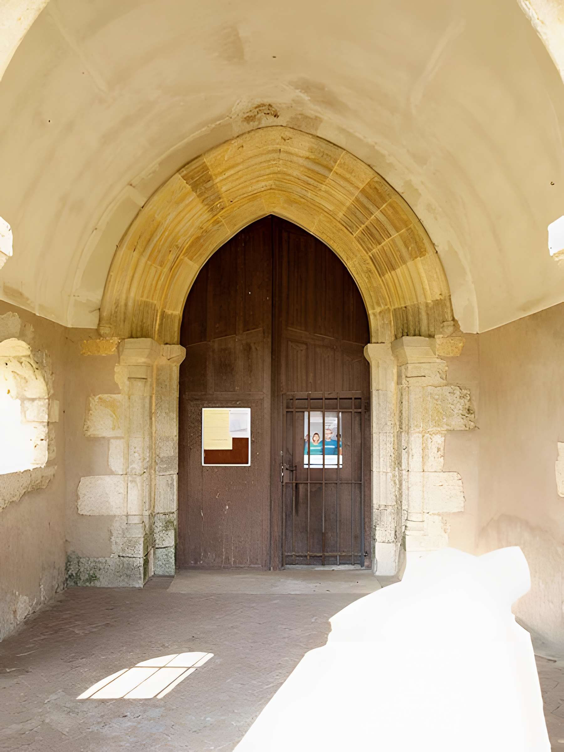 Église Saint-Loup-de-Sens de Bransles