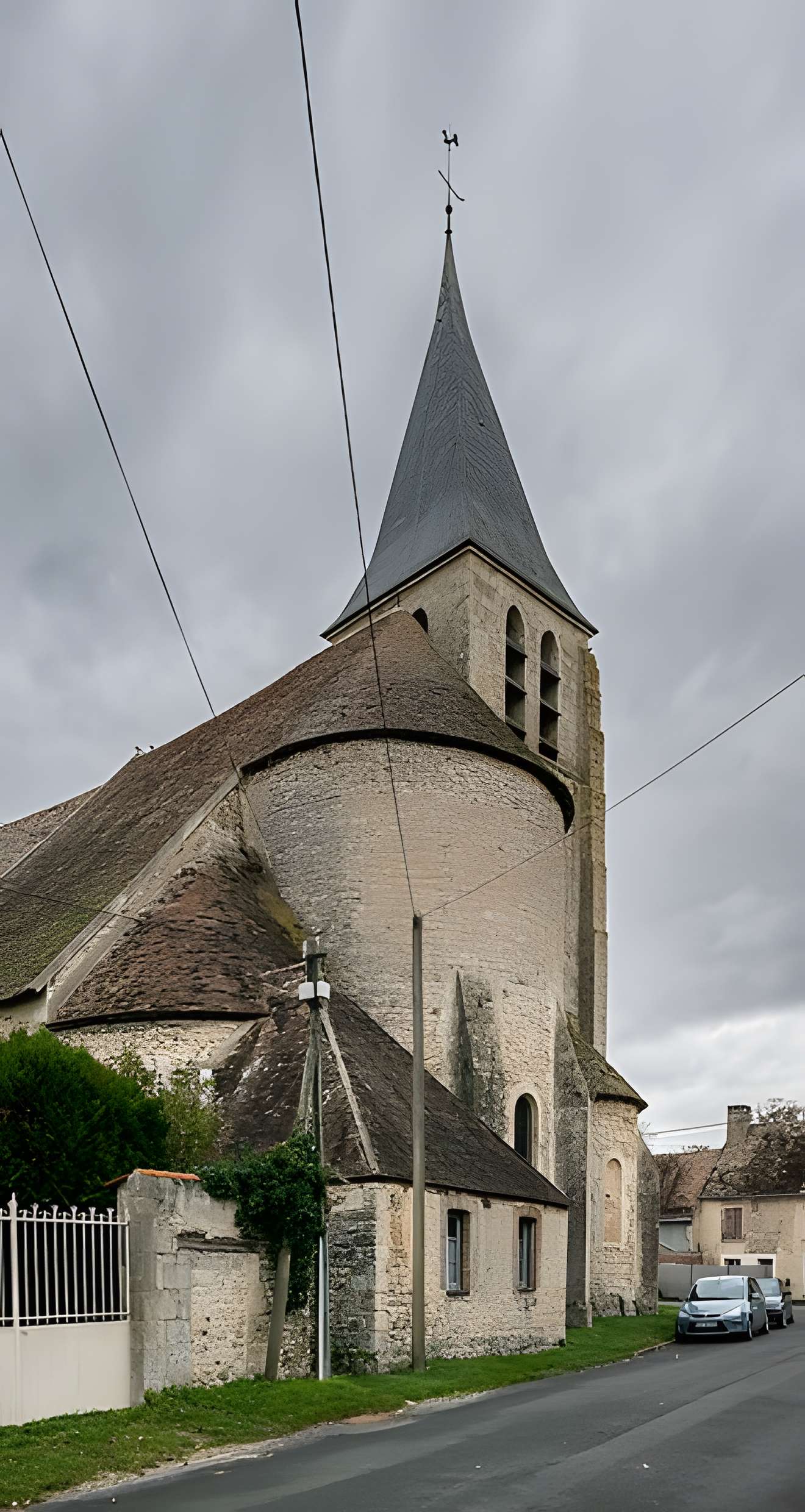 Église Saint-Loup-de-Sens de Bransles