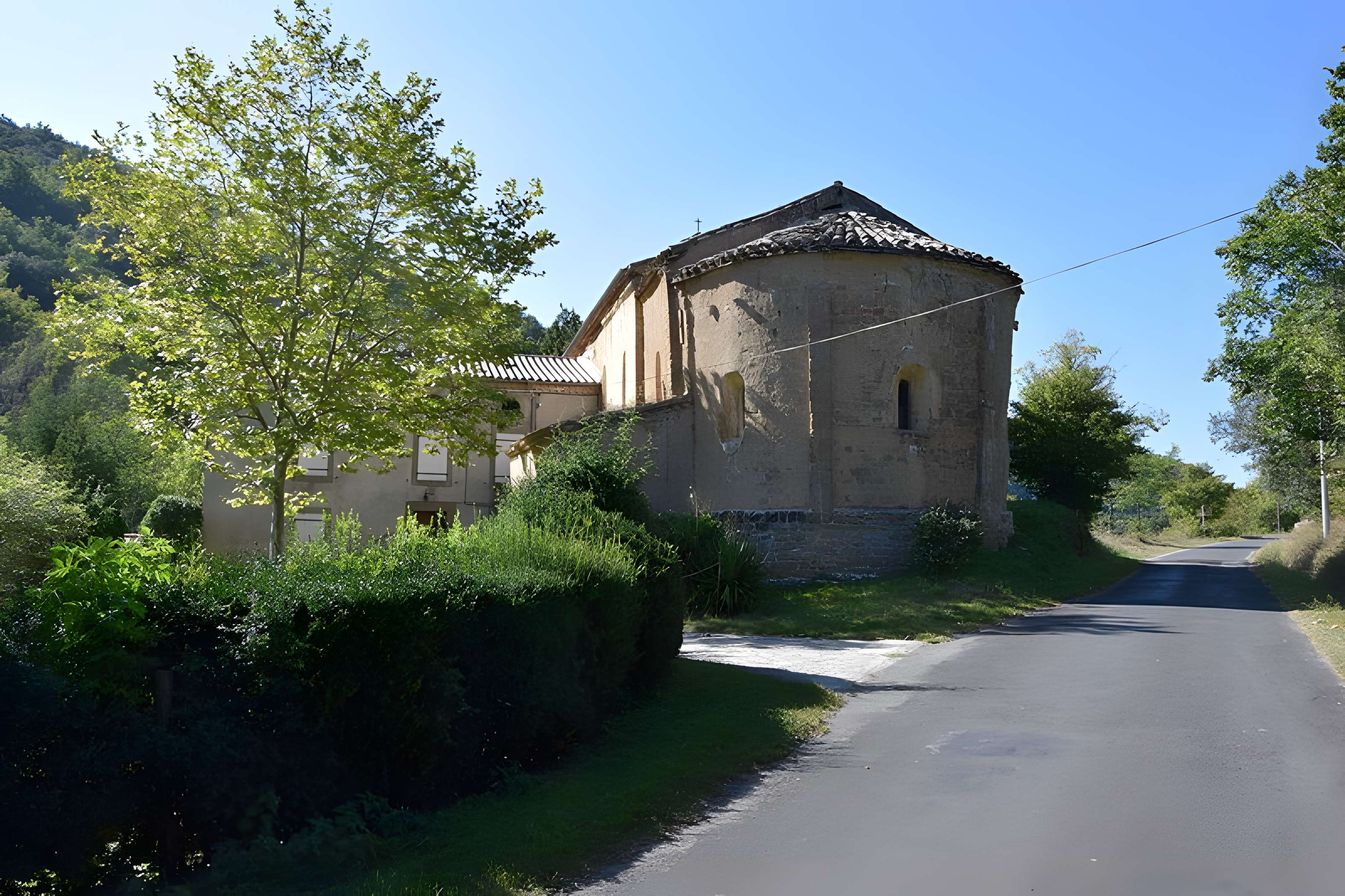 Église Saint-Loup-de-Sens de Clermont-sur-Lauquet 