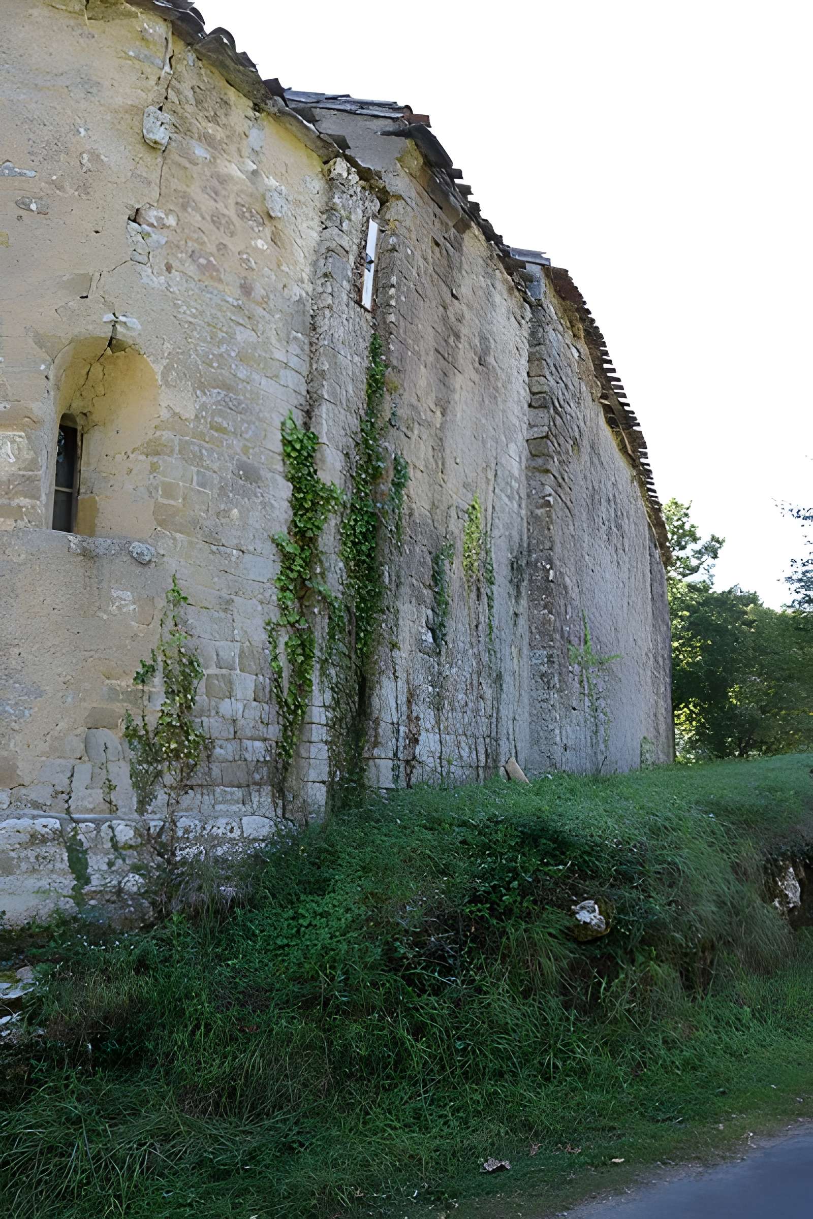 Église Saint-Loup-de-Sens de Clermont-sur-Lauquet
