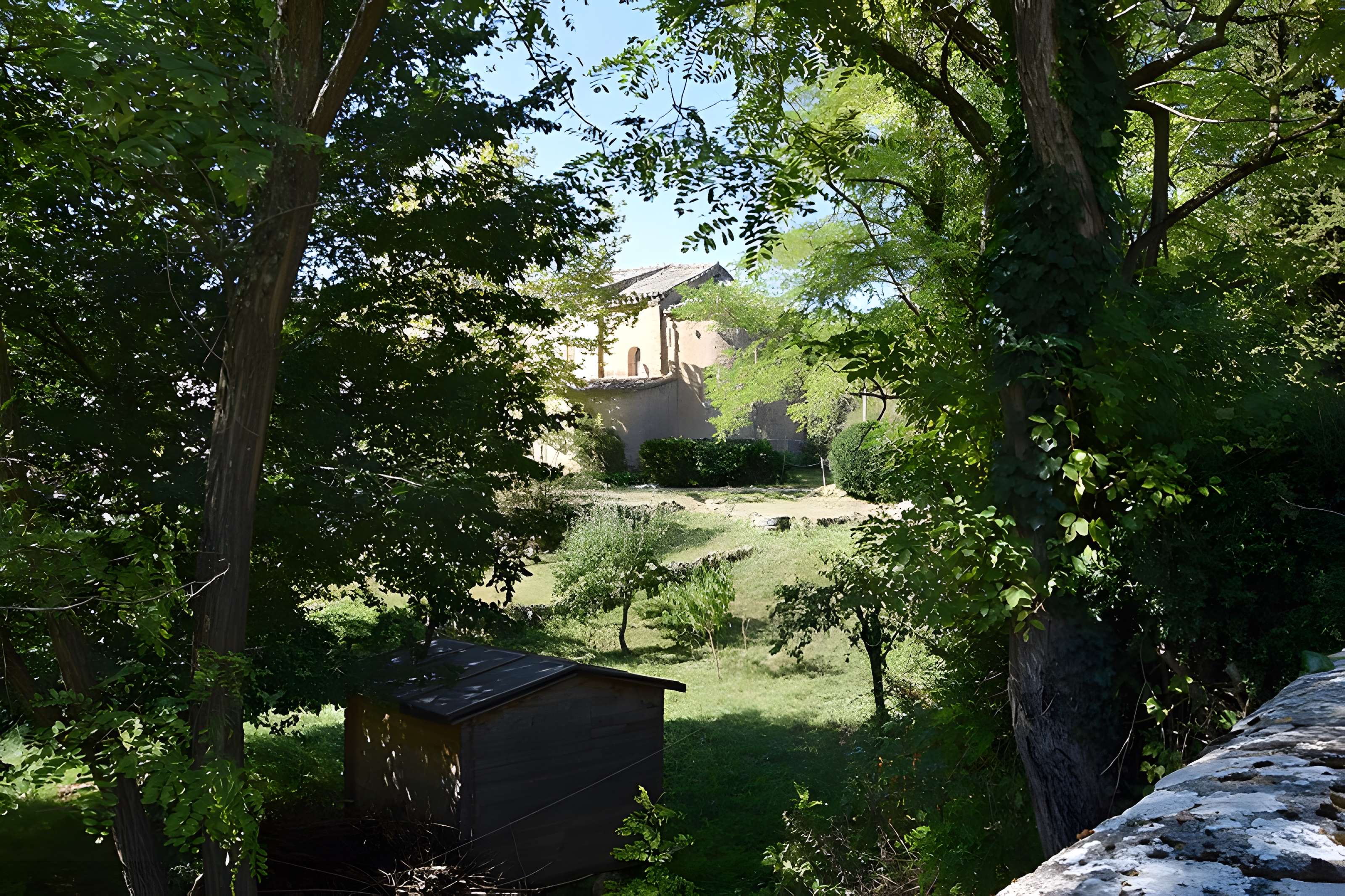Église Saint-Loup-de-Sens de Clermont-sur-Lauquet