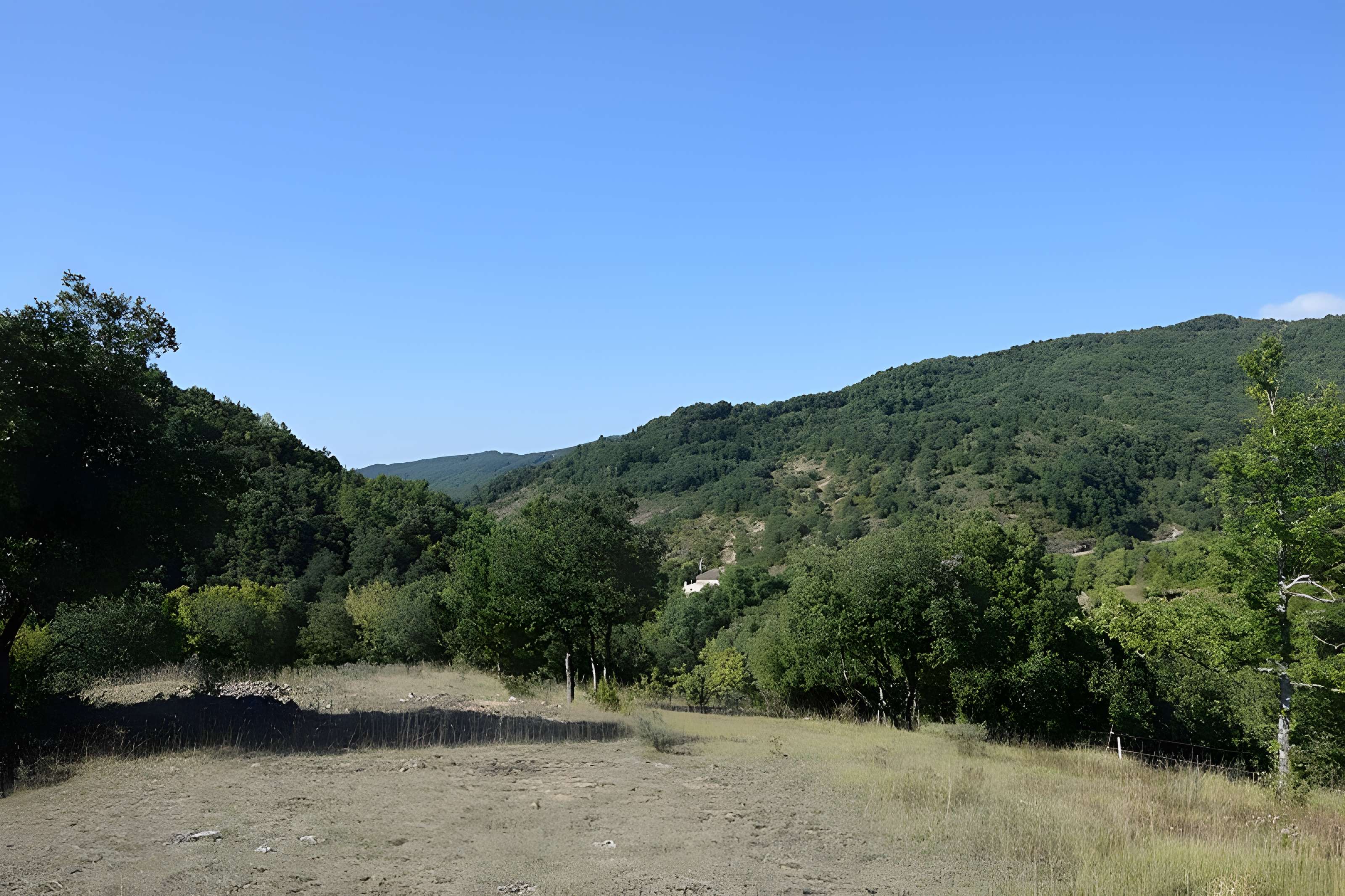 Église Saint-Loup-de-Sens de Clermont-sur-Lauquet