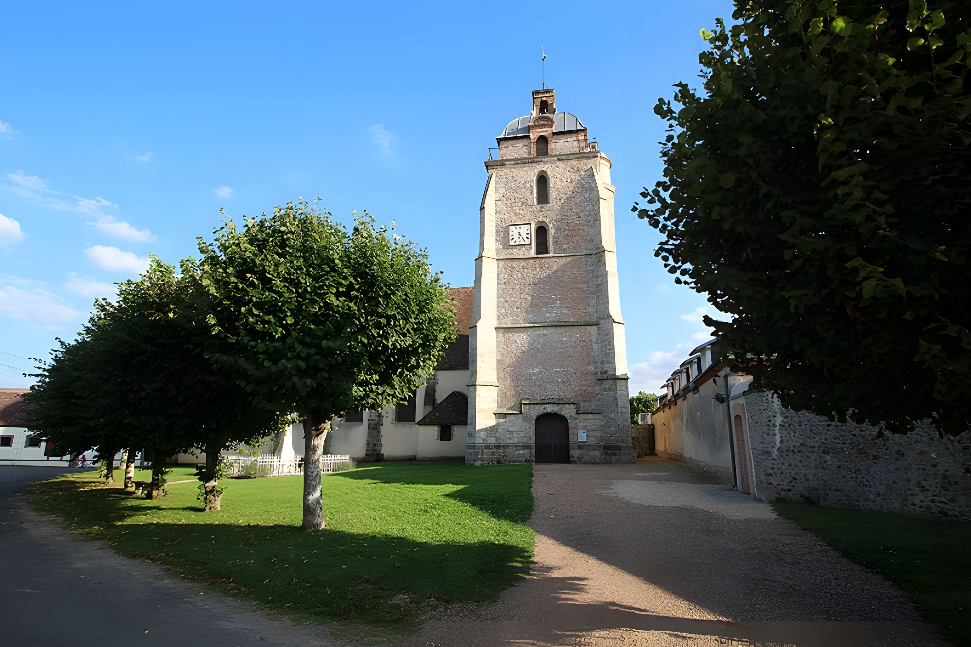 Église Saint-Lubin du Boullay-Thierry