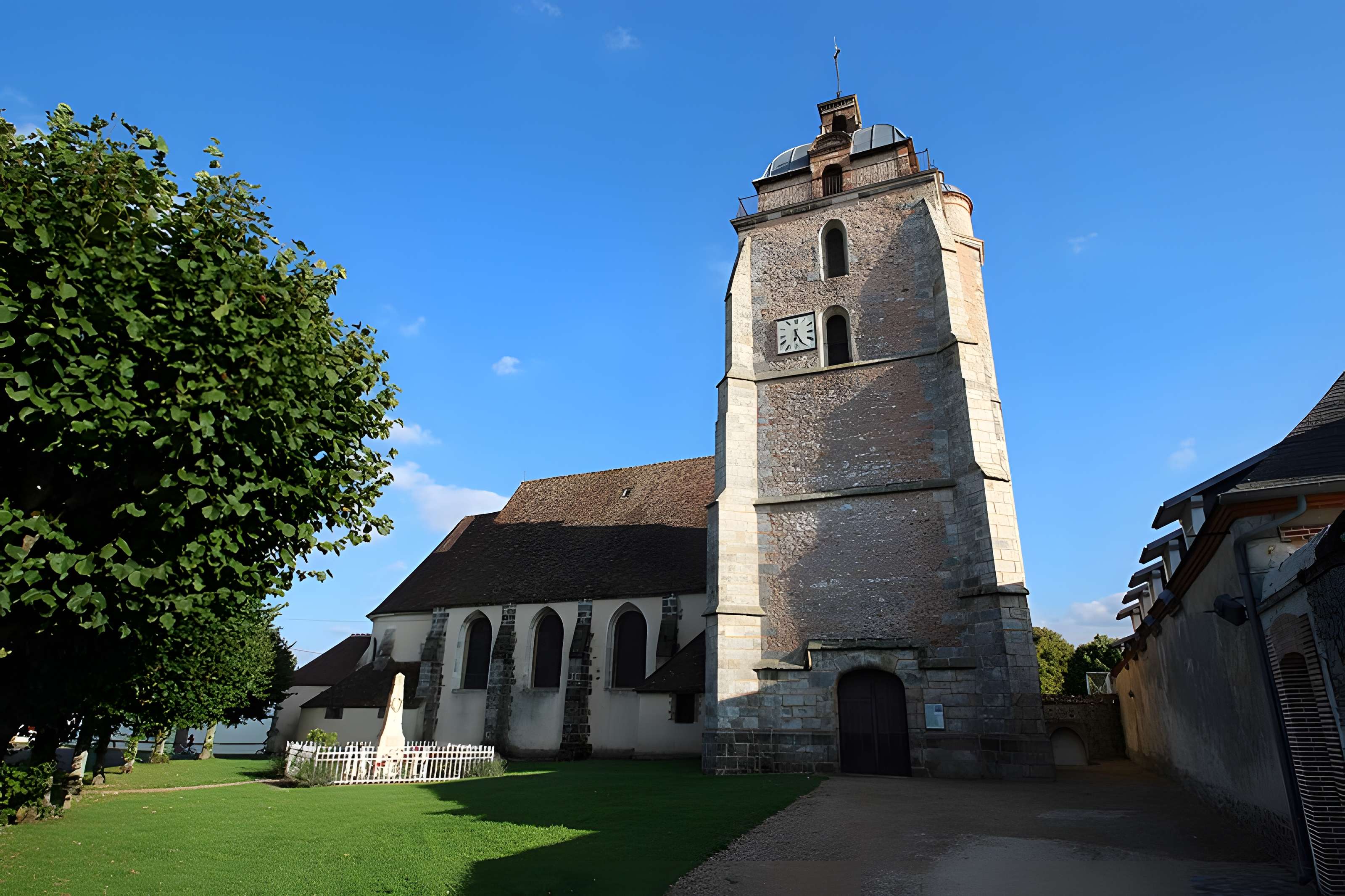 Église Saint-Lubin du Boullay-Thierry