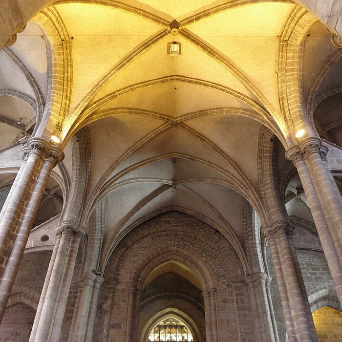 Photo de Basilique Notre-Dame-de-Bon-Secours de Guingamp