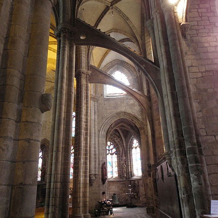 Photo de Basilique Notre-Dame-de-Bon-Secours de Guingamp