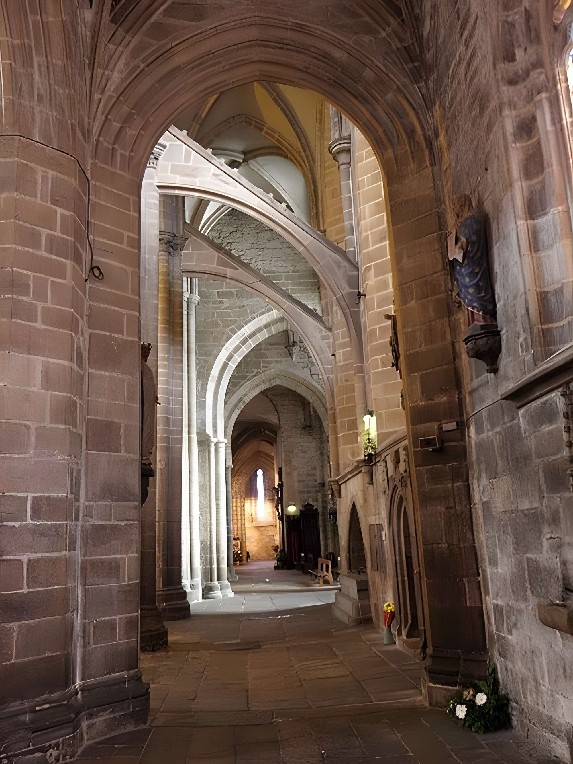 Basilique Notre-Dame-de-Bon-Secours de Guingamp