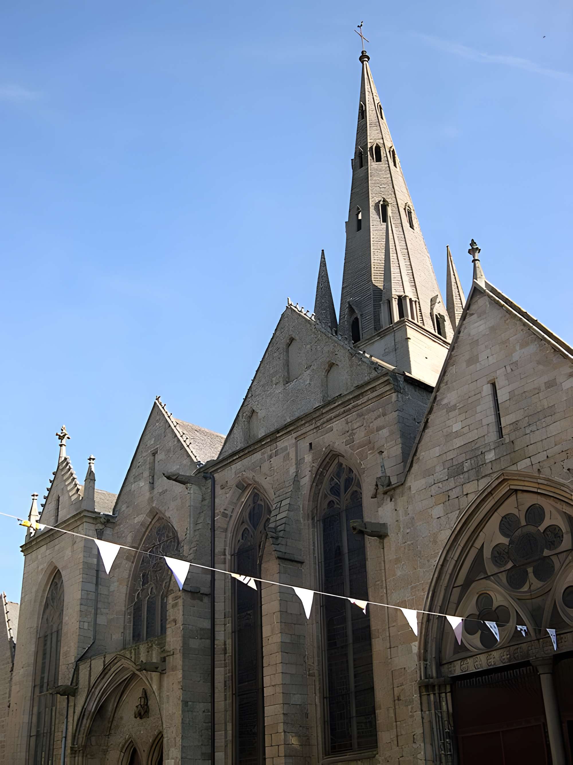 Basilique Notre-Dame-de-Bon-Secours de Guingamp