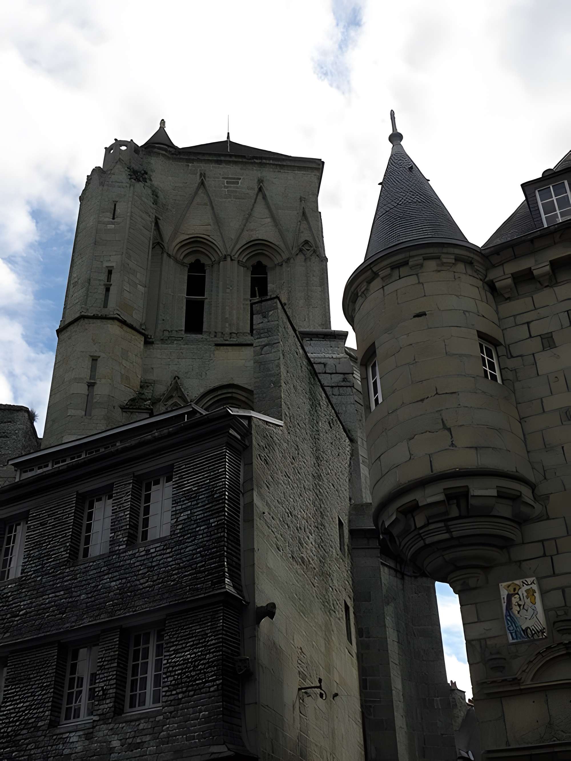 Basilique Notre-Dame-de-Bon-Secours de Guingamp