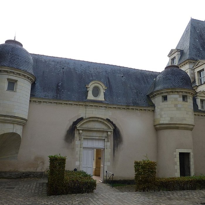 Photo de Abbaye Toussaint dAngers