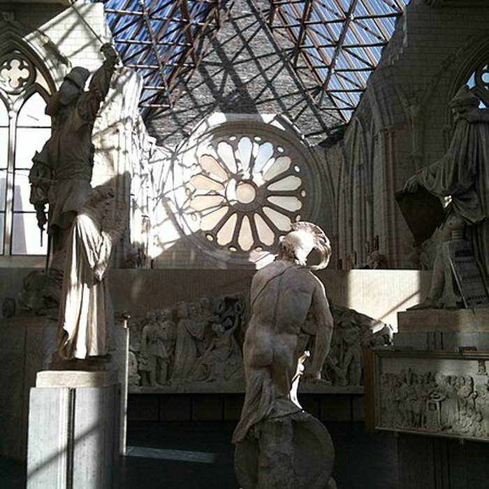 Photo de Abbaye Toussaint dAngers