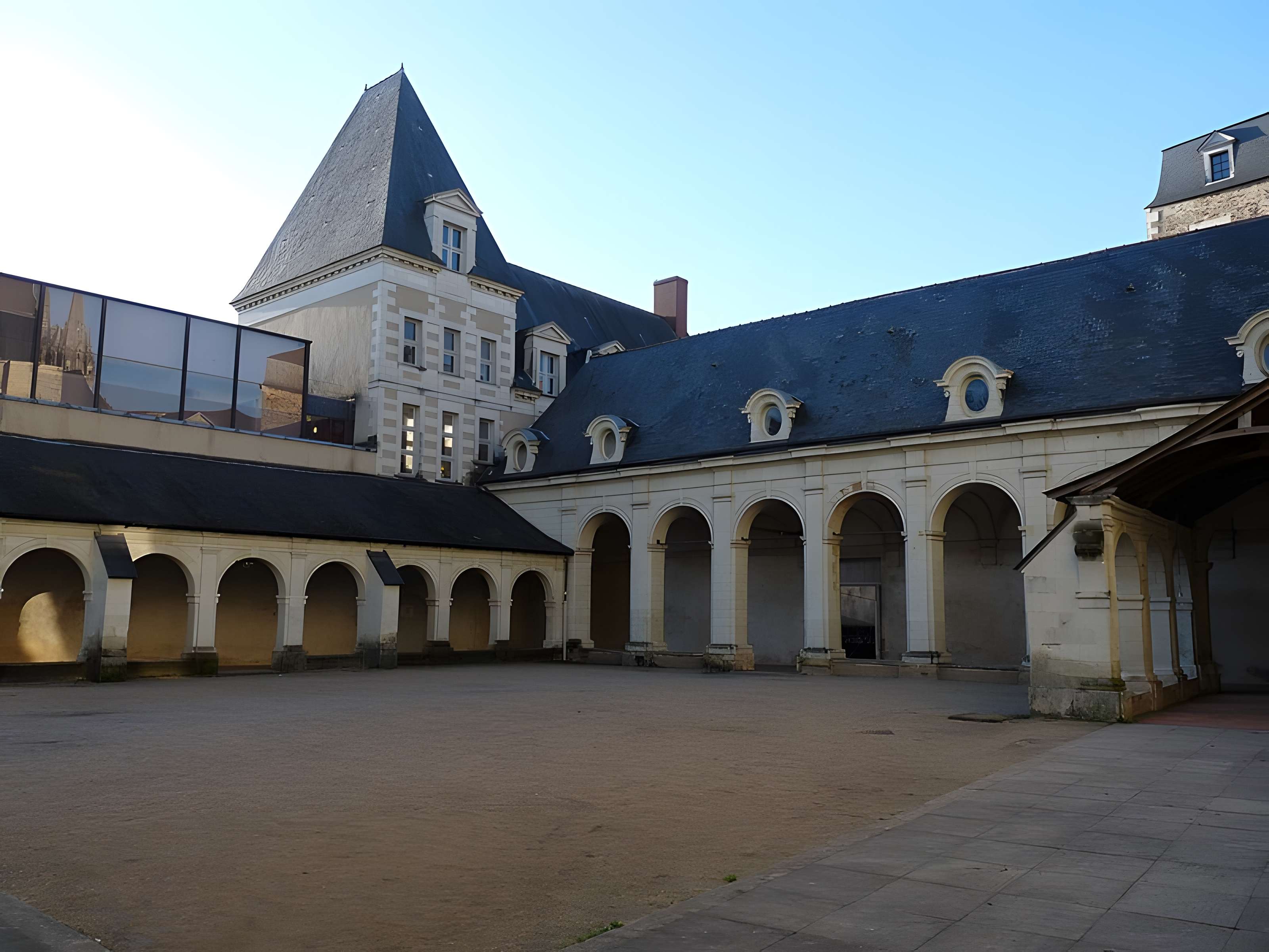 Abbaye Toussaint d'Angers