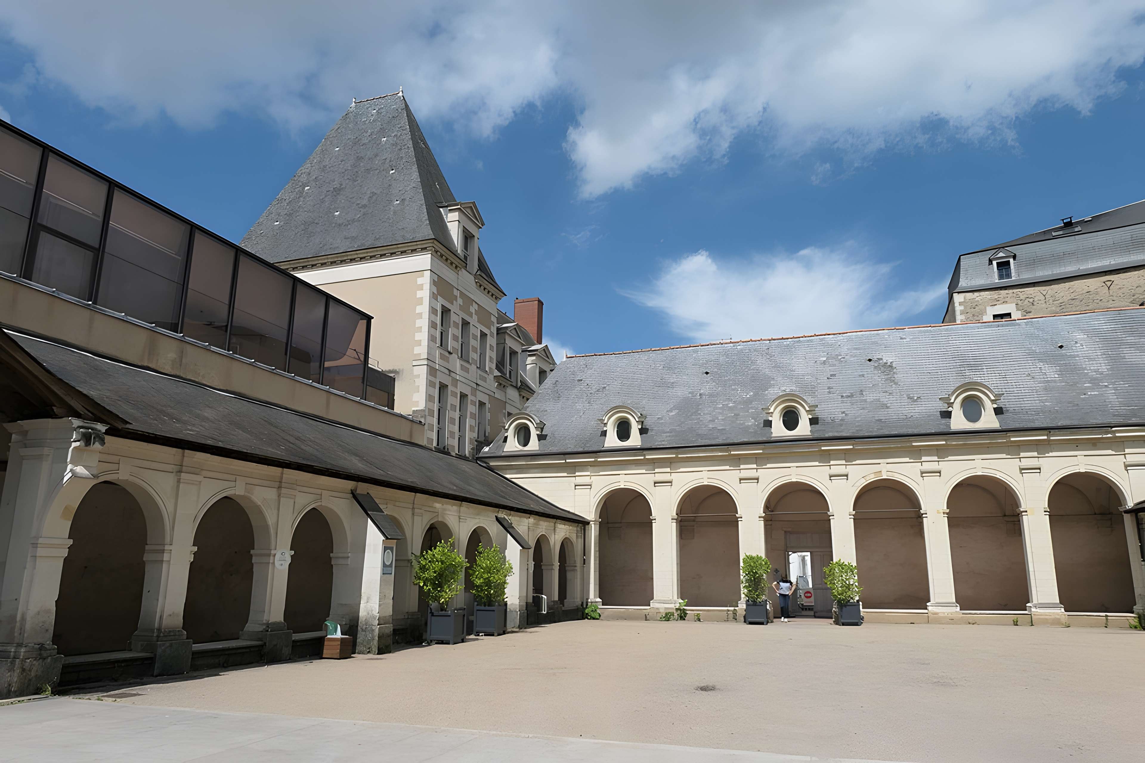 Abbaye Toussaint d'Angers